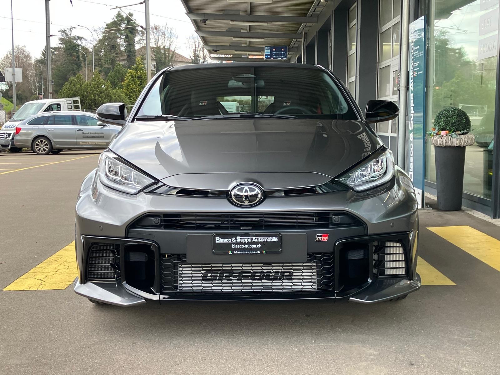 TOYOTA Yaris 1.6 GR Sport-image-1