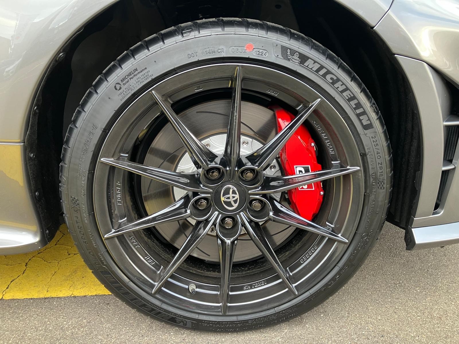 TOYOTA Yaris 1.6 GR Sport-image-13