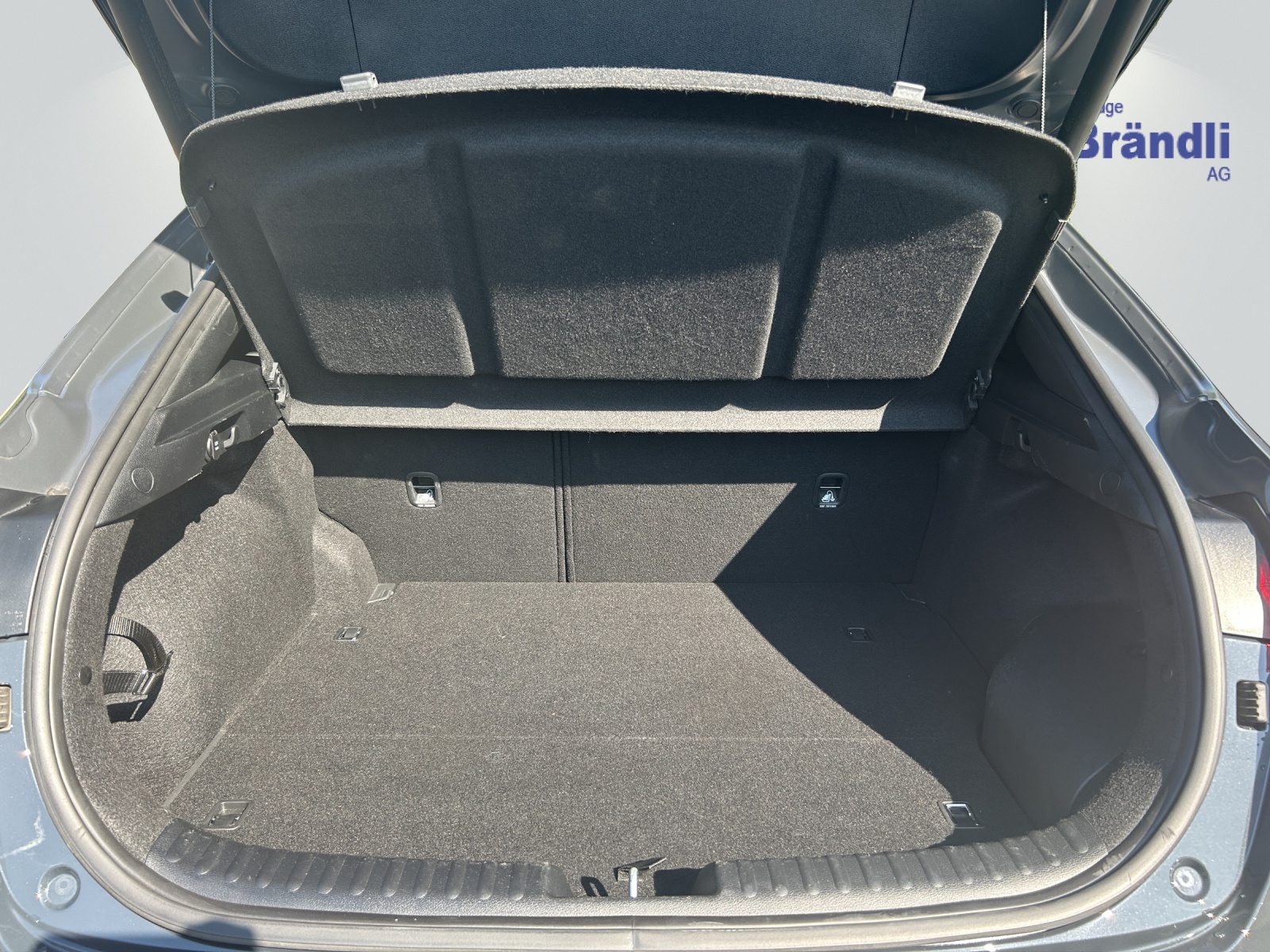 KIA XCeed 1.6 GDi Plug-in Hybrid Style-image-9