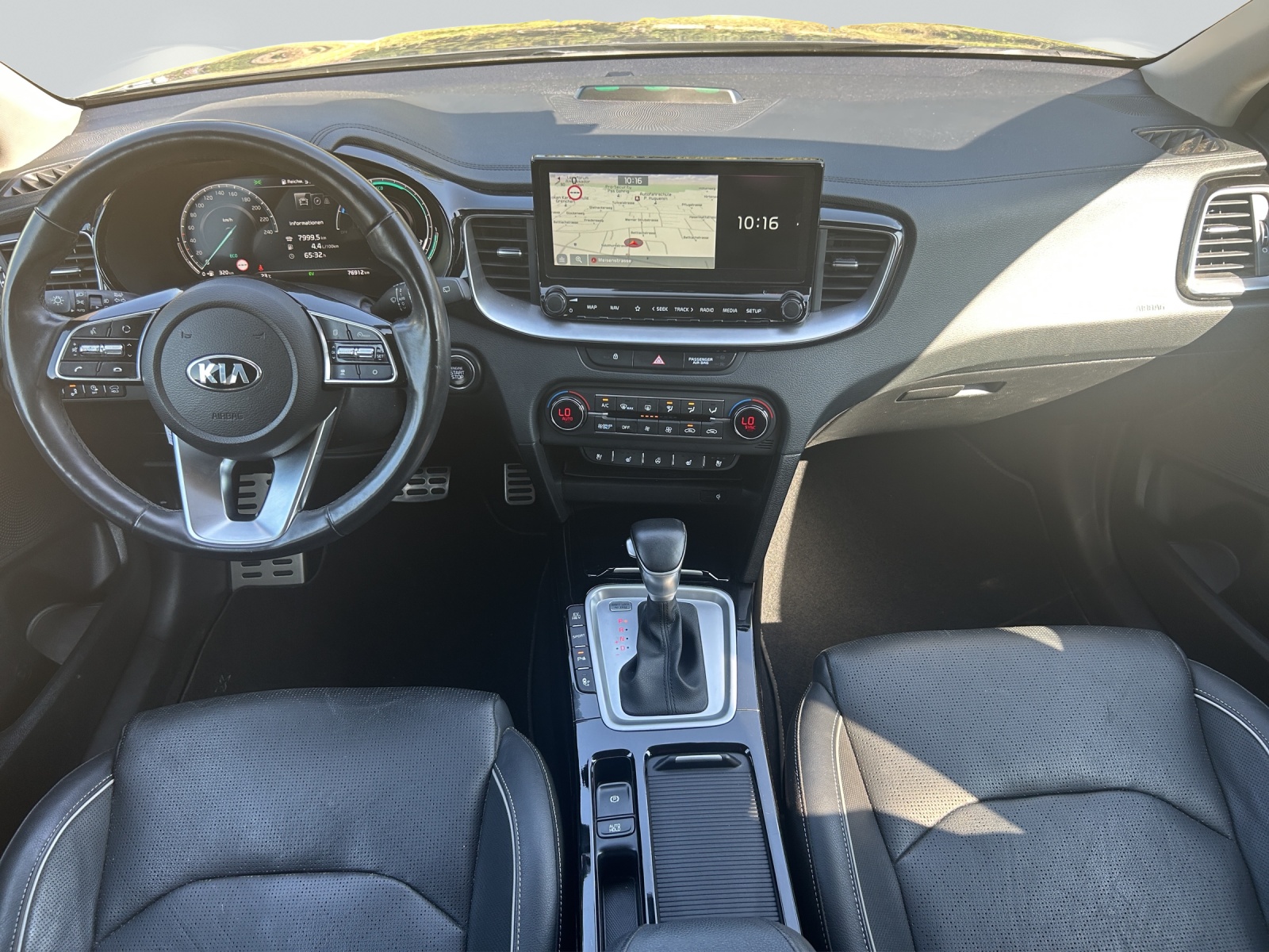 KIA XCeed 1.6 GDi Plug-in Hybrid Style-image-11