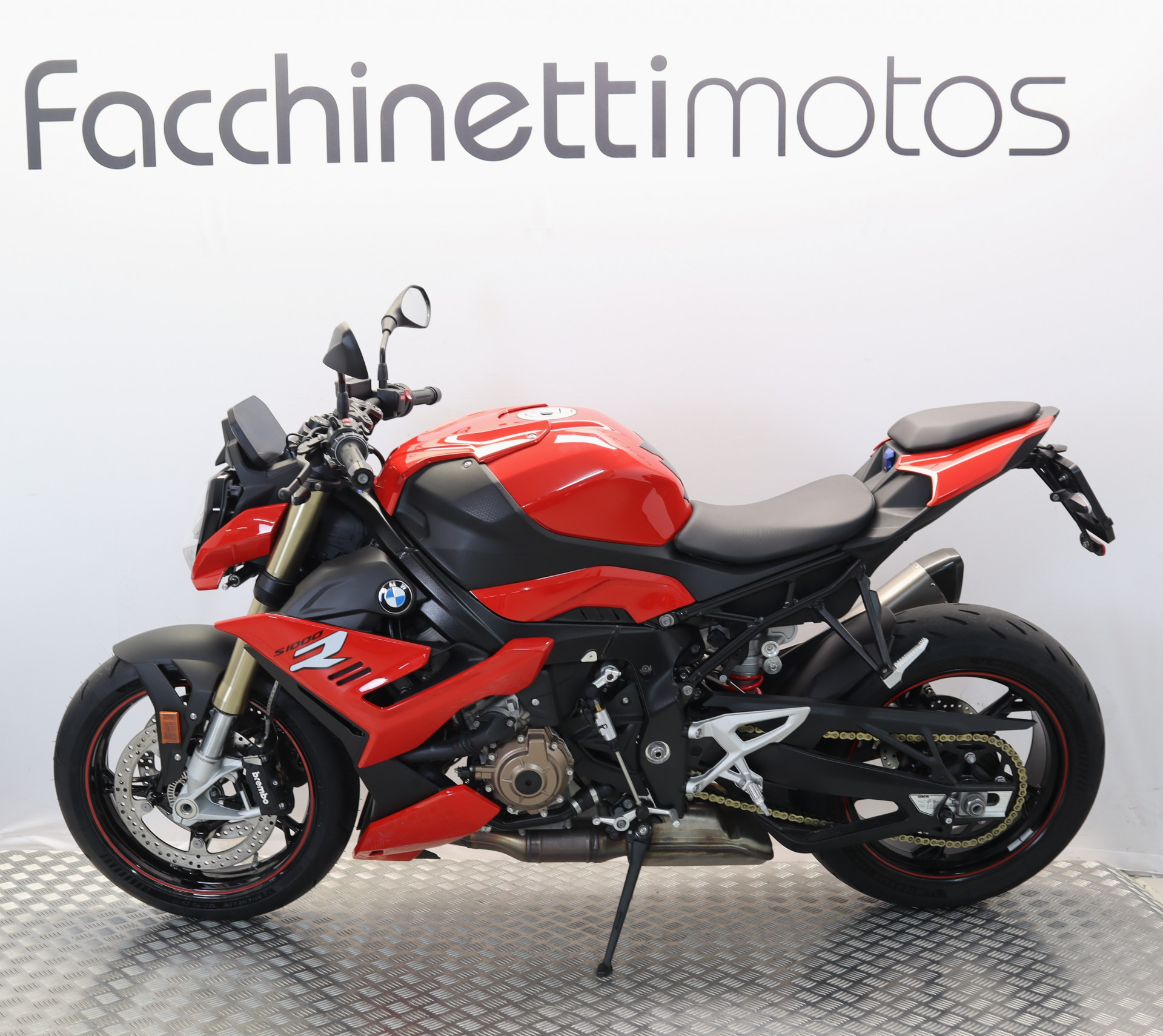 BMW S 1000 R-image-1