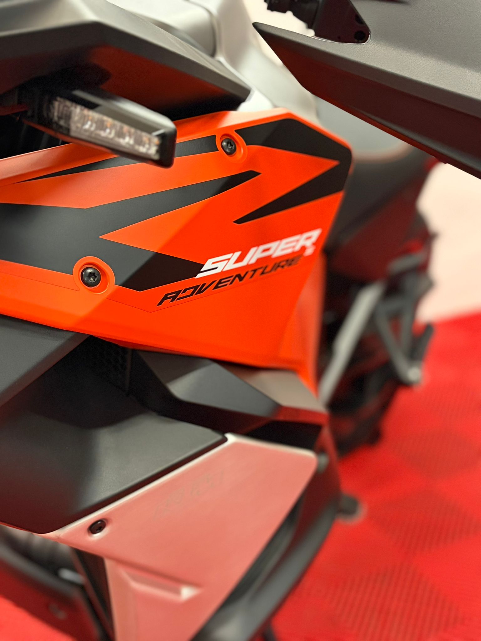 KTM 1390 Super Adventure S EVO-image-7