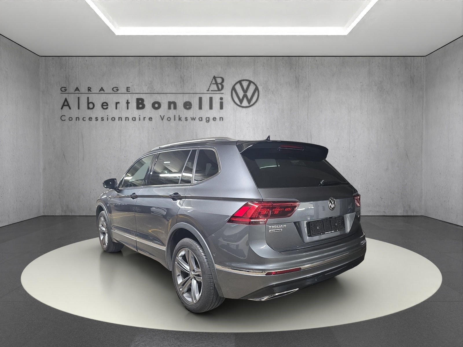 VW Tiguan Allspace 2.0TSI Highline 4Motion DSG-showroom-element-3