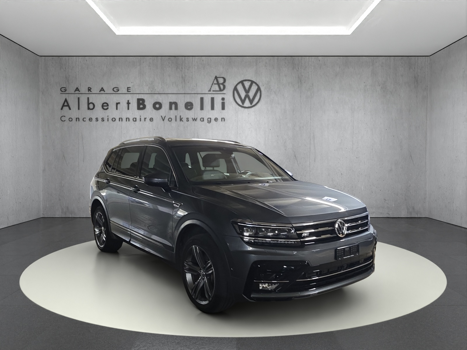 VW Tiguan Allspace 2.0TSI Highline 4Motion DSG-showroom-element-2