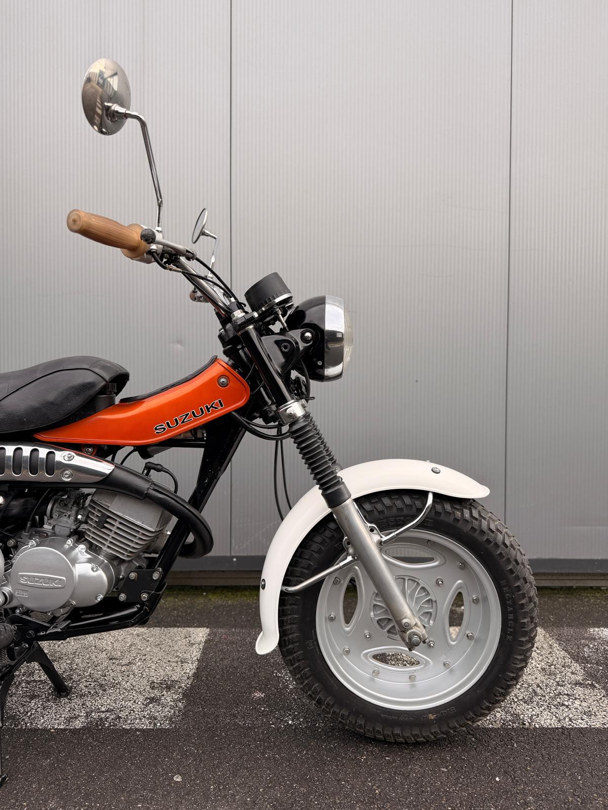 SUZUKI RV 125-image-4