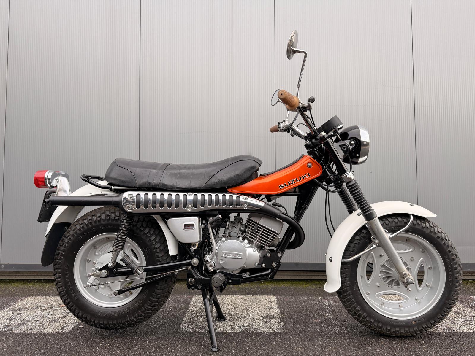SUZUKI RV 125-image-0