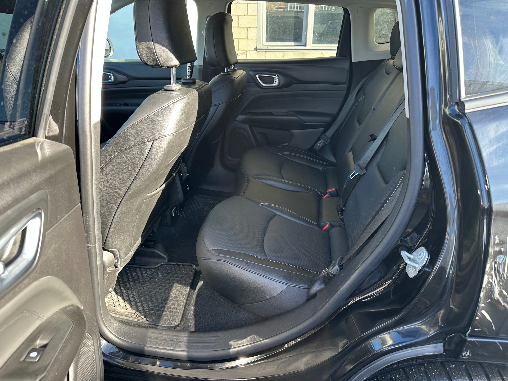 JEEP Compass 1.3 T PHEV Summit Sky AWD-image-7