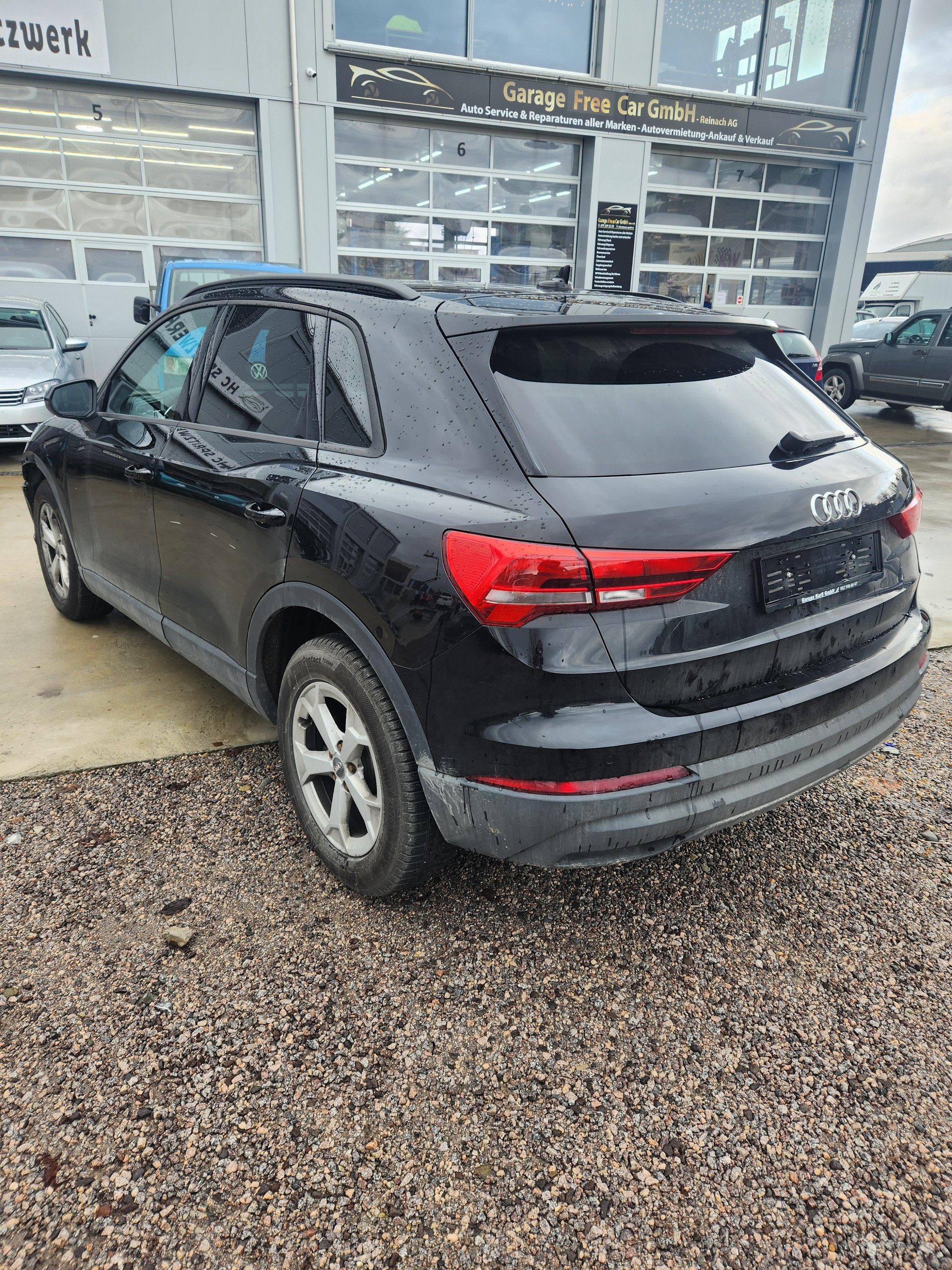 AUDI S line-image-7