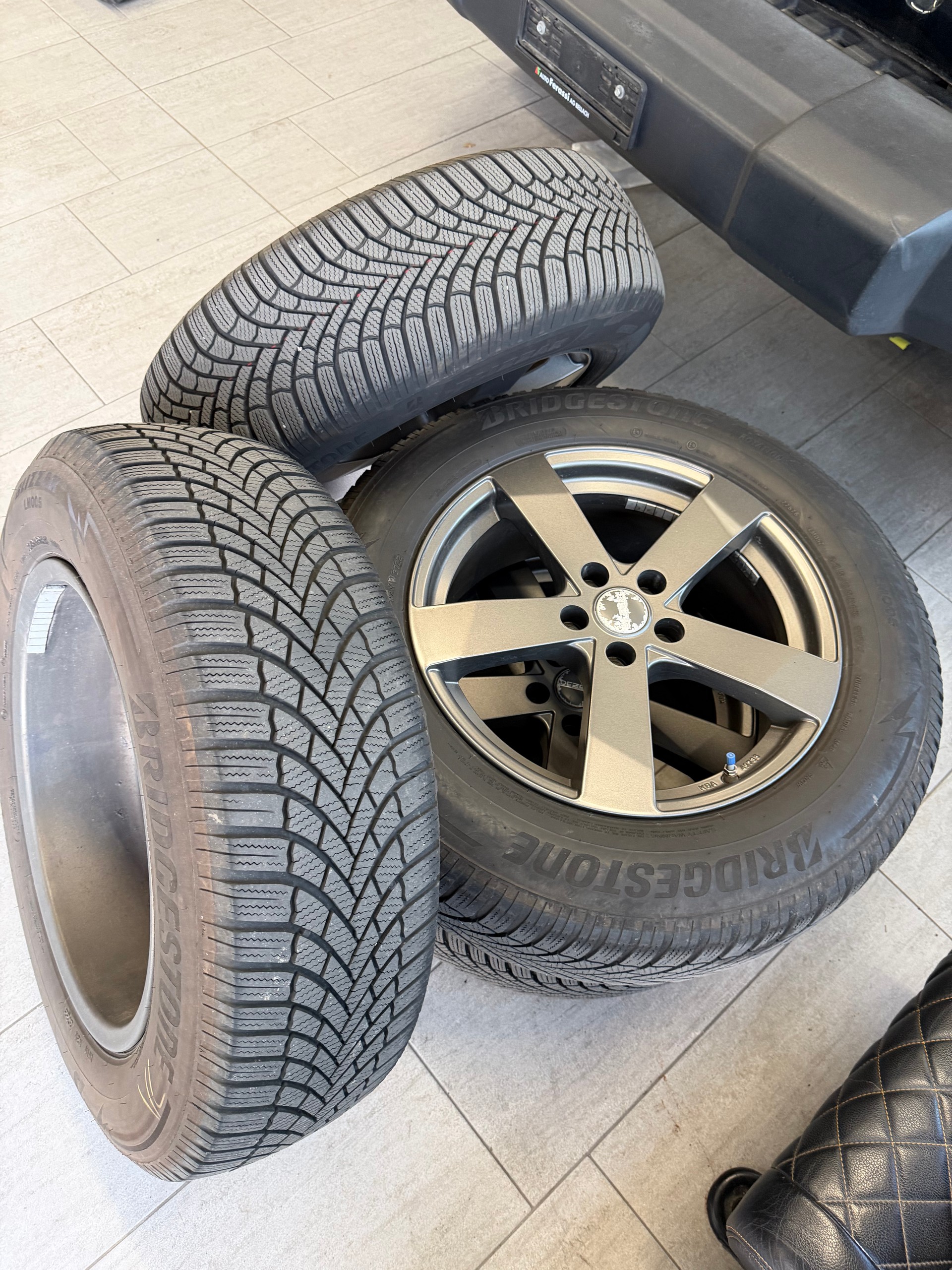 NISSAN Murano 2.5 dCi Executive Swiss Edition Automatic-image-27