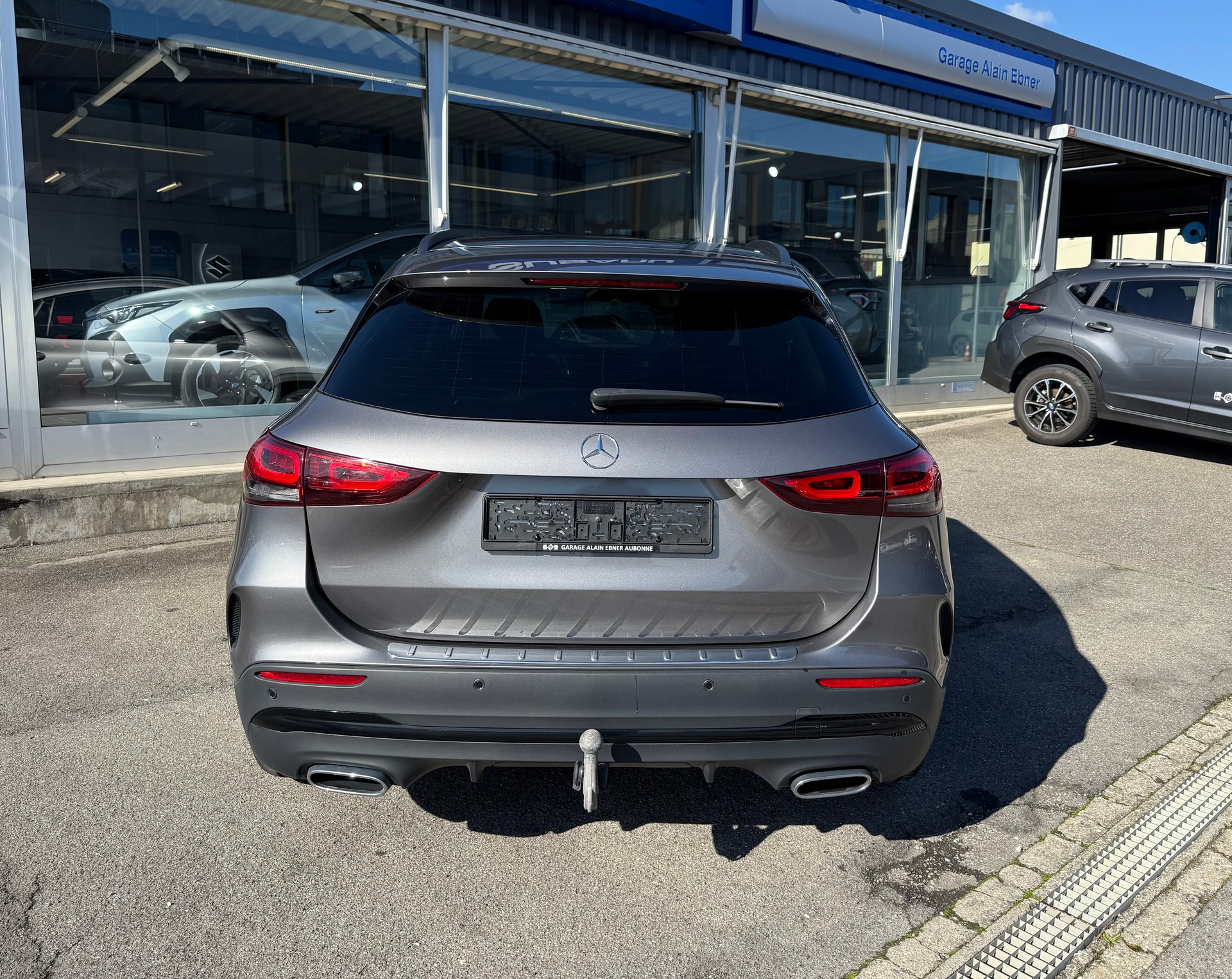 MERCEDES-BENZ GLA 250 4Matic AMG Line 8G-DCT-image-5
