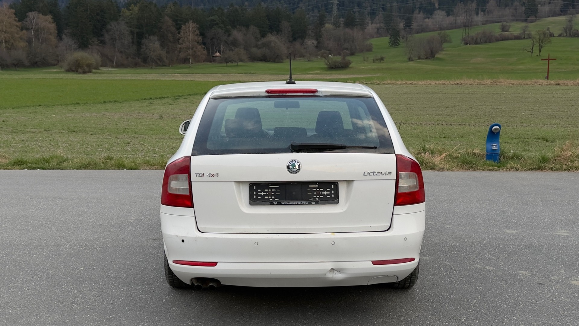 SKODA Octavia Combi 2.0 TDI AllDrive 4x4-image-5