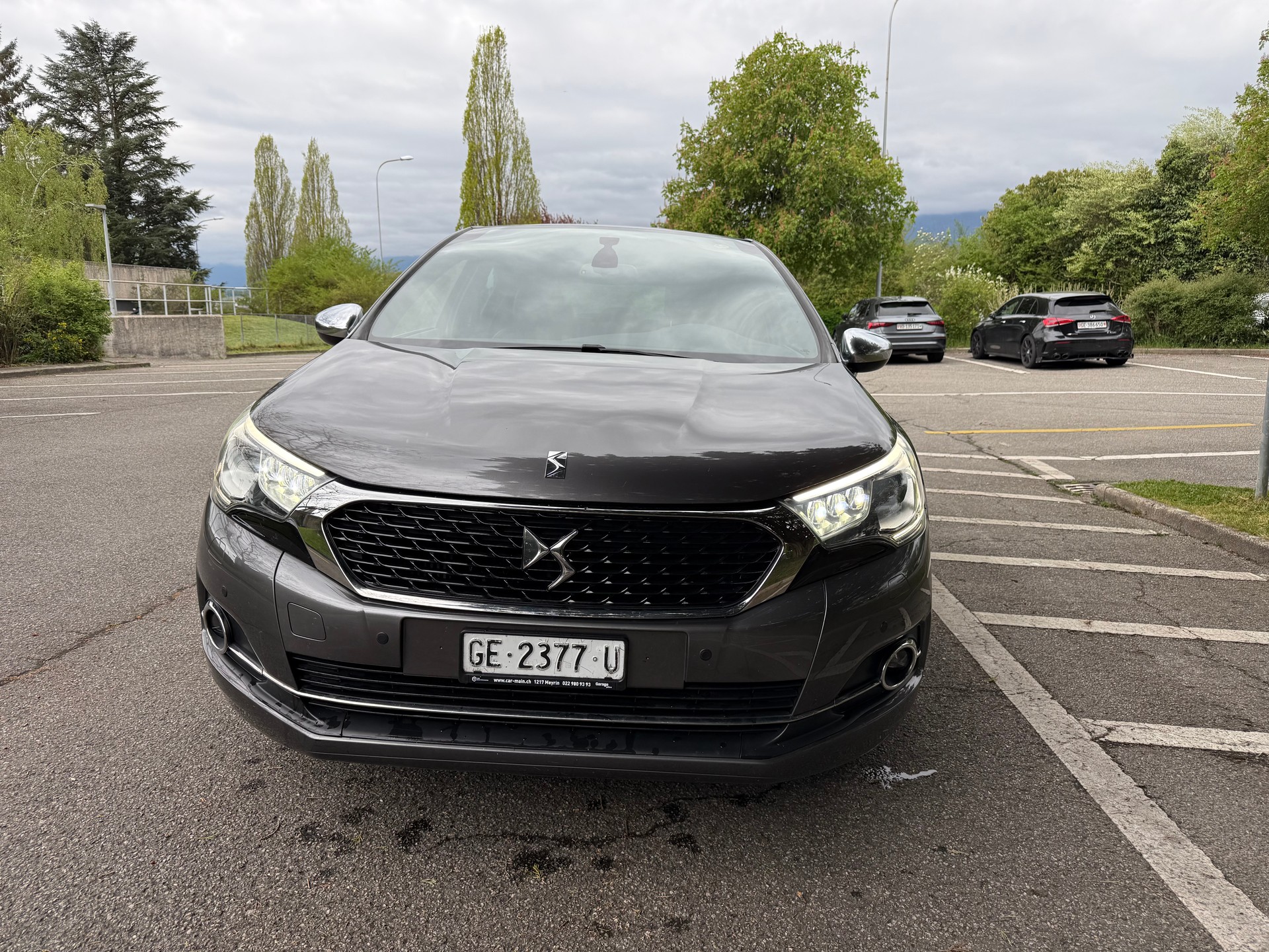 DS AUTOMOBILES DS 4 1.6 BlueHDi SO Chic Automatic-showroom-element-1