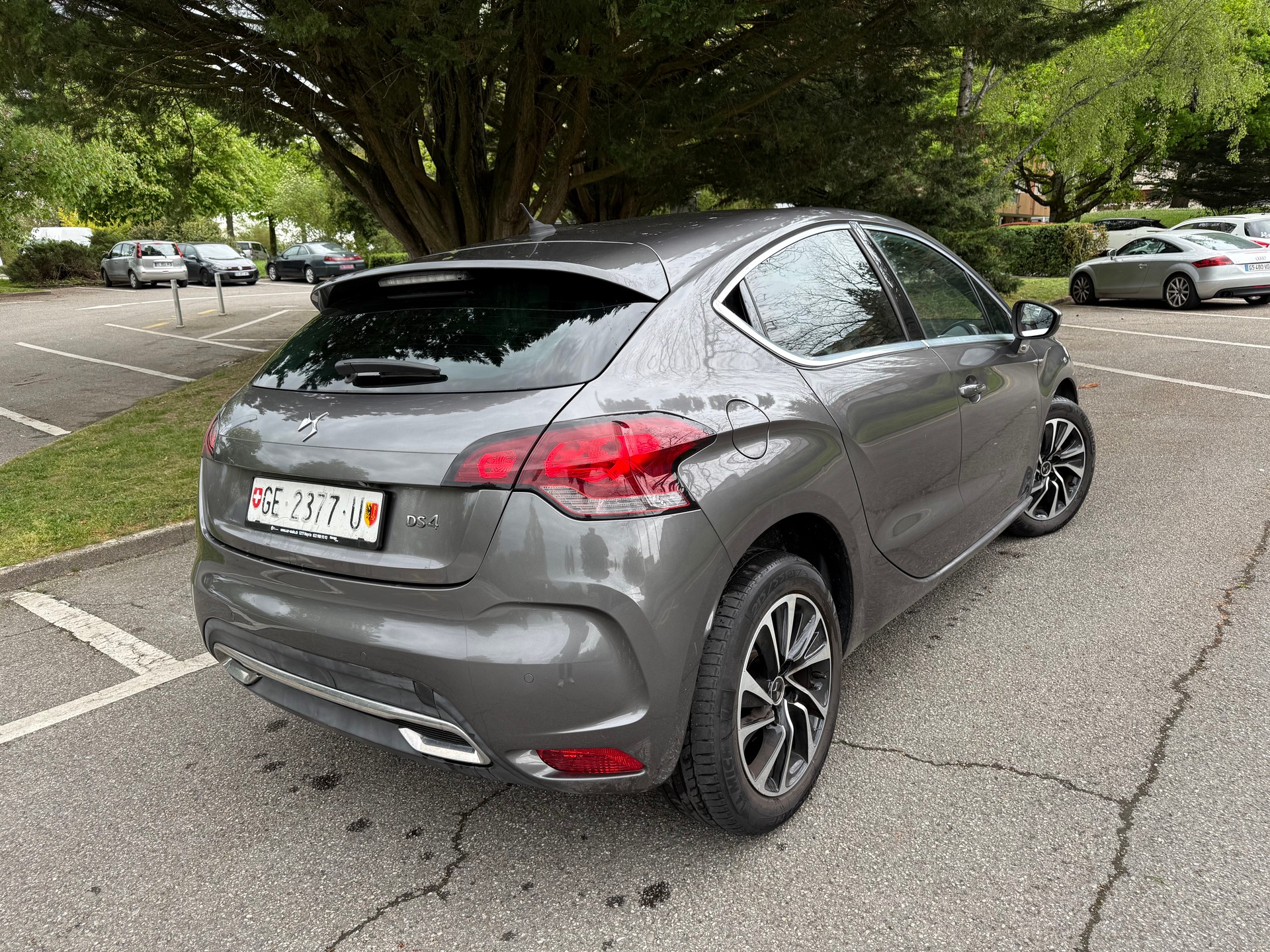 DS AUTOMOBILES DS 4 1.6 BlueHDi SO Chic Automatic-showroom-element-3
