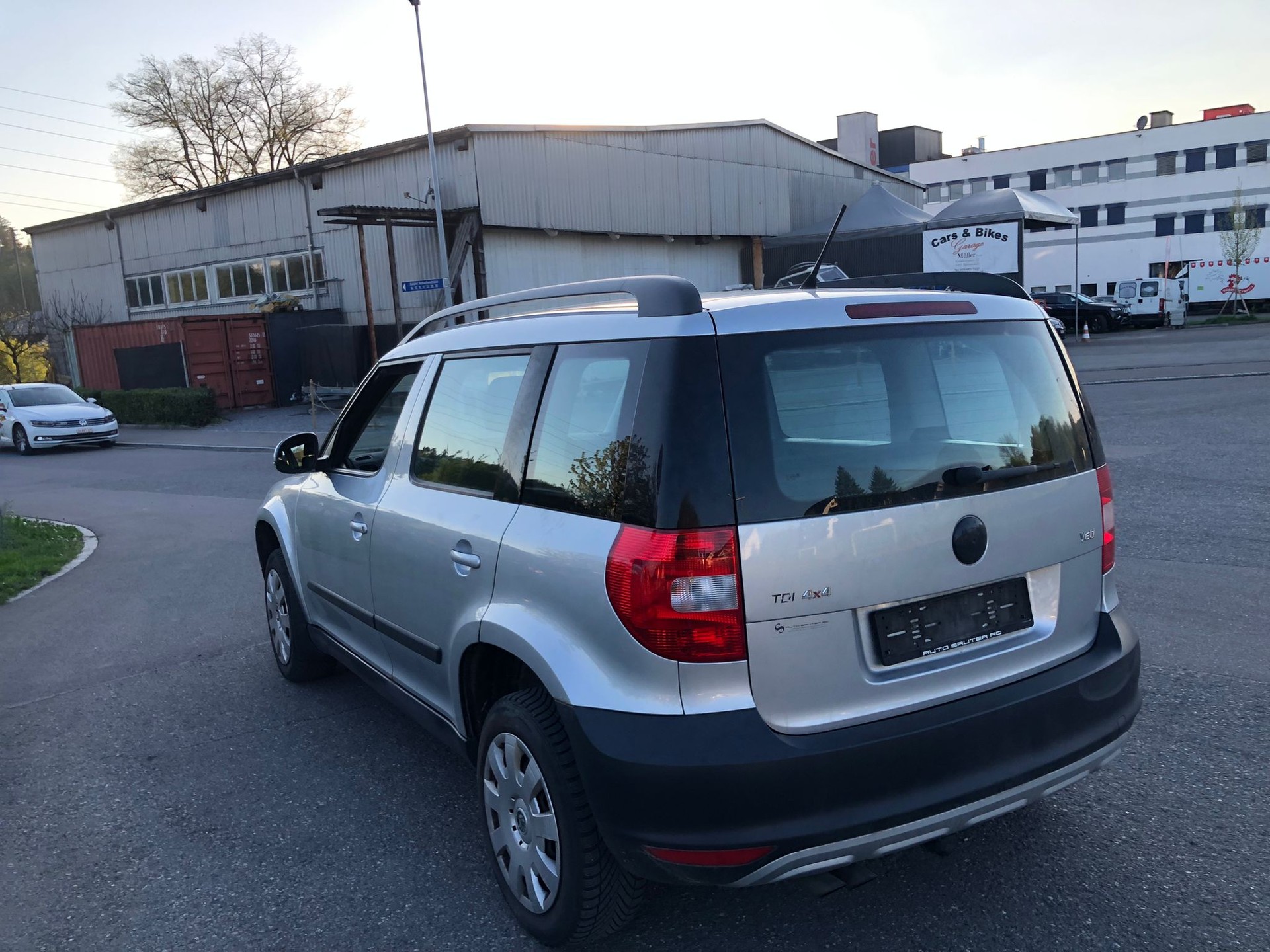 SKODA Yeti 2.0 TDI Active 4x4-image-4