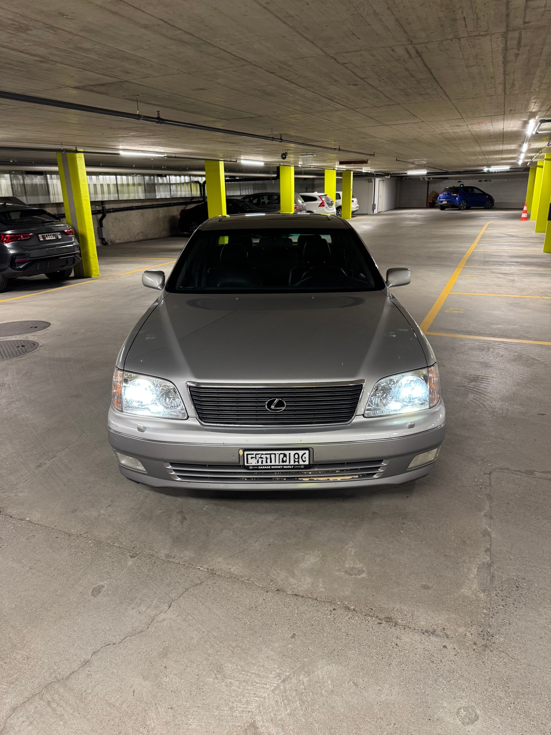 LEXUS LS 400 Automatic-image-2