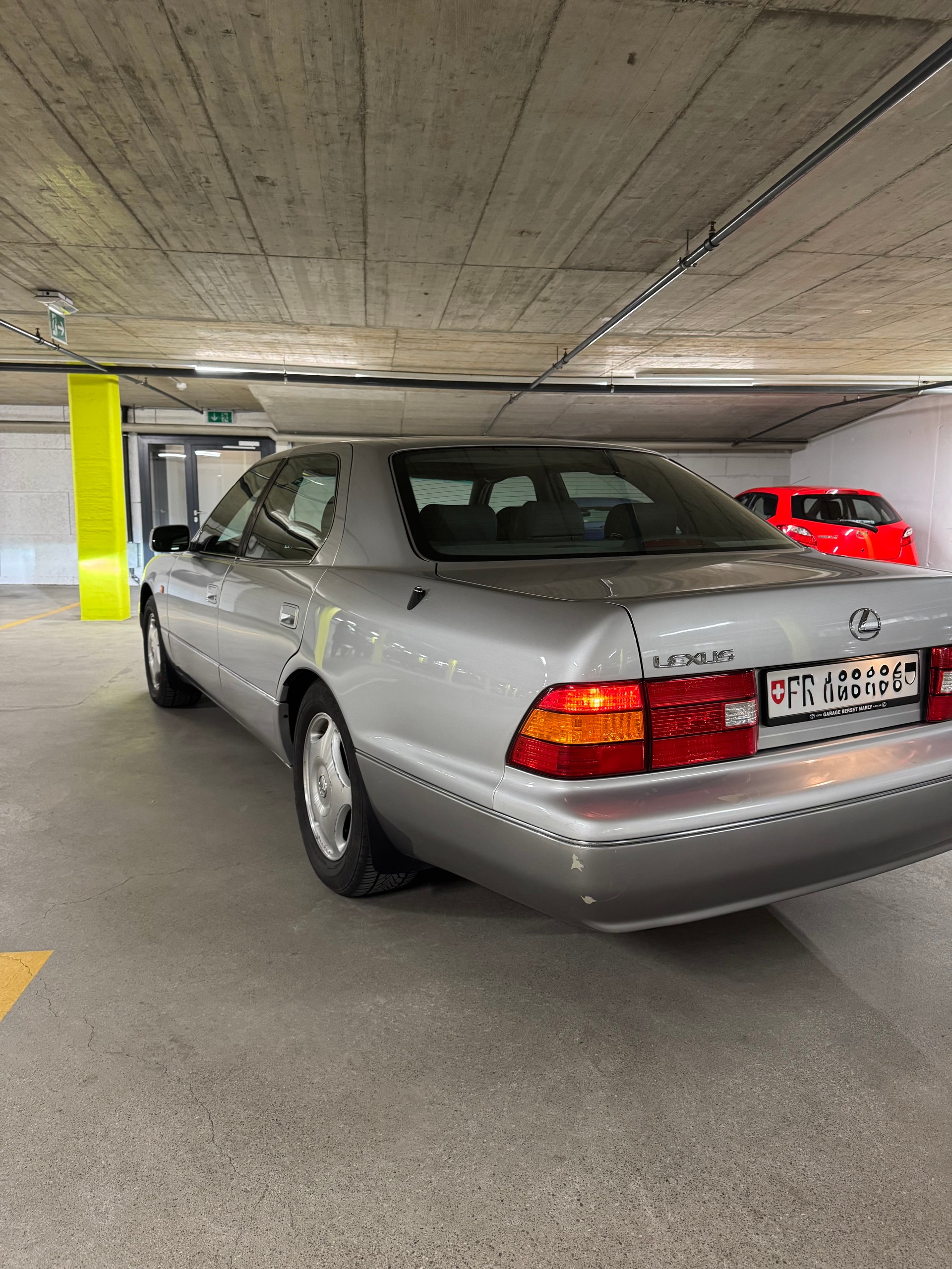 LEXUS LS 400 Automatic-image-3