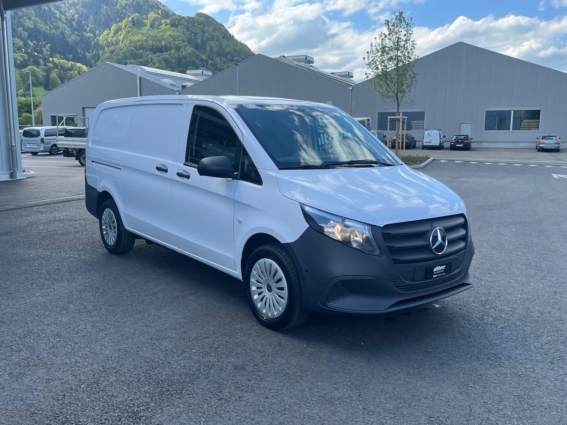 MERCEDES-BENZ Vito 114 Kaw. L 2.0 CDI Pro Worker II 4Matic-showroom-element-1