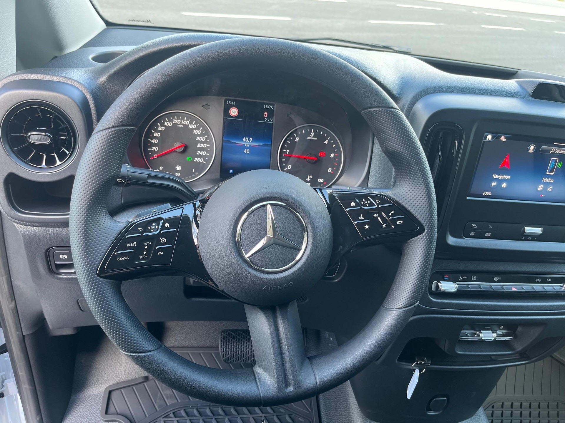 MERCEDES-BENZ Vito 114 Kaw. L 2.0 CDI Pro Worker II 4Matic-image-12