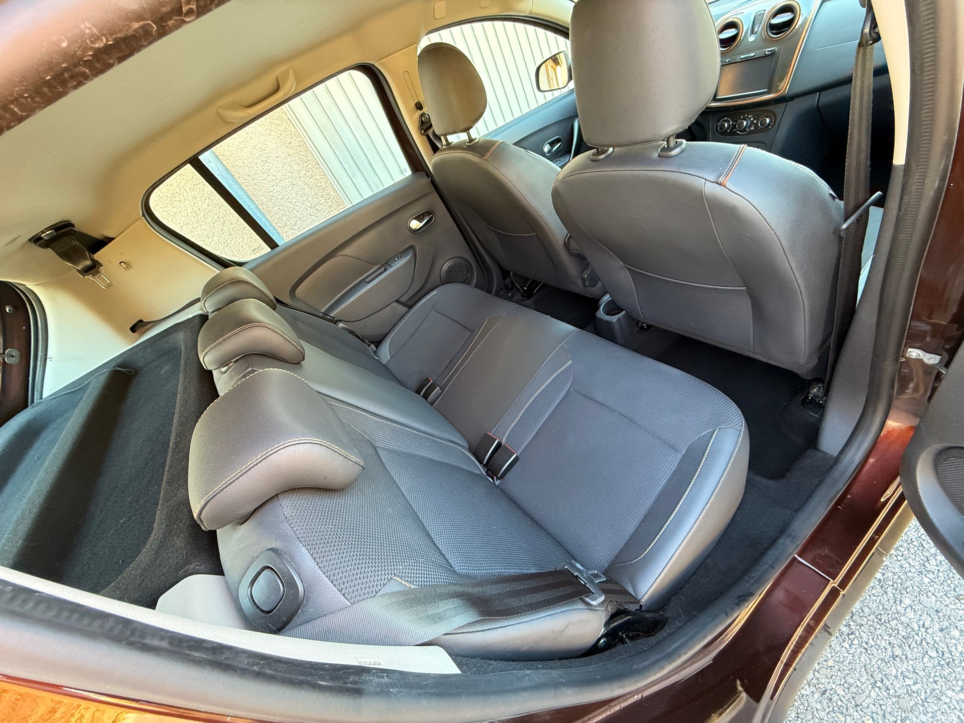 DACIA Sandero Tce 90 Stepway-image-11
