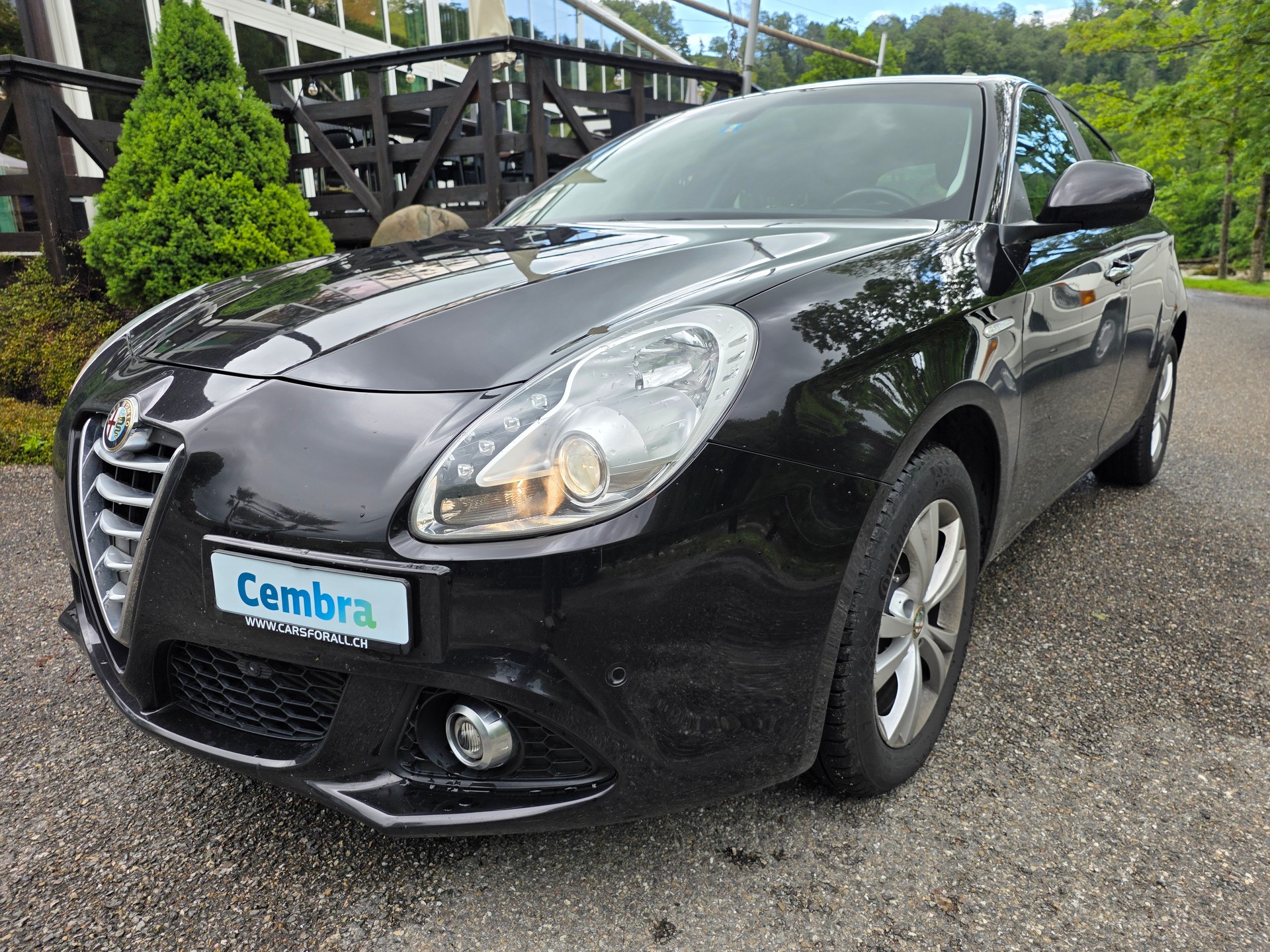 ALFA ROMEO Giulietta 2.0 JTDM ☆☆☆ Frisch ab MFK ☆☆☆ Zahnriemen und Wasserpumpe ersetzt ☆☆☆-image-1
