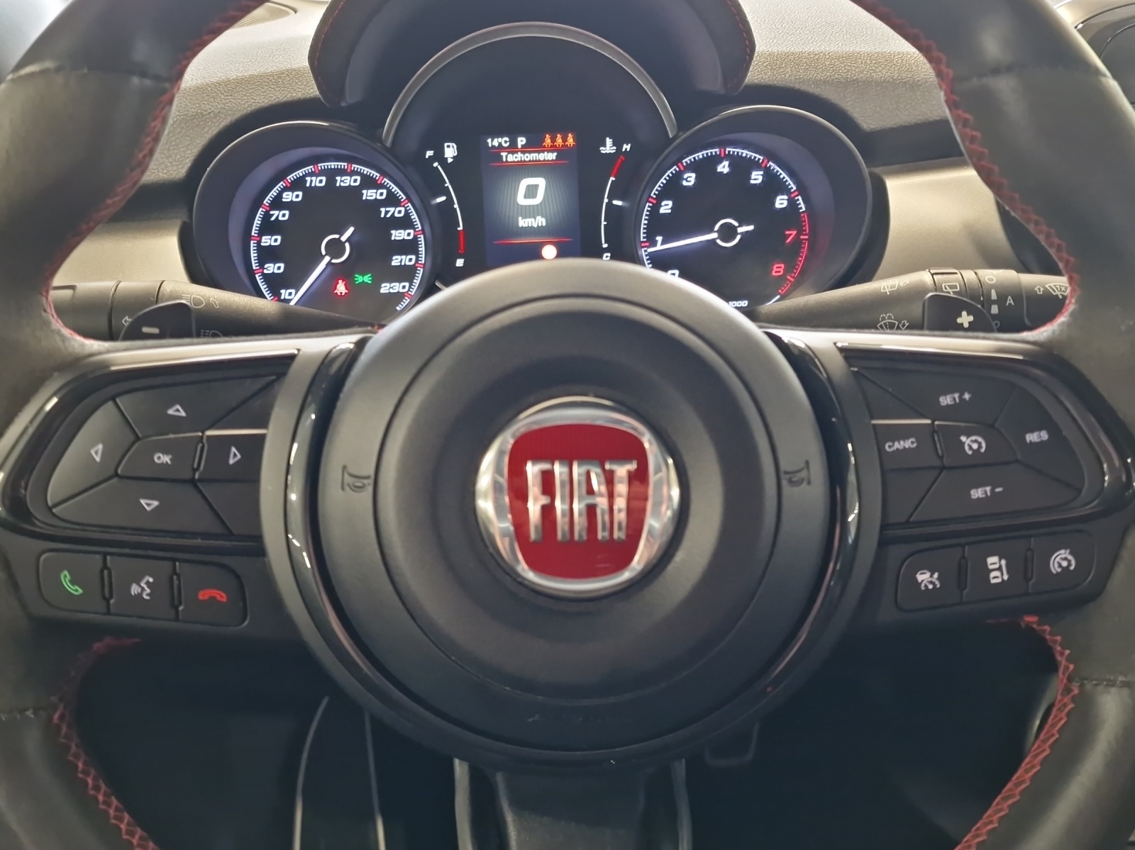 FIAT 500X 1.3 GSE Sport-image-10