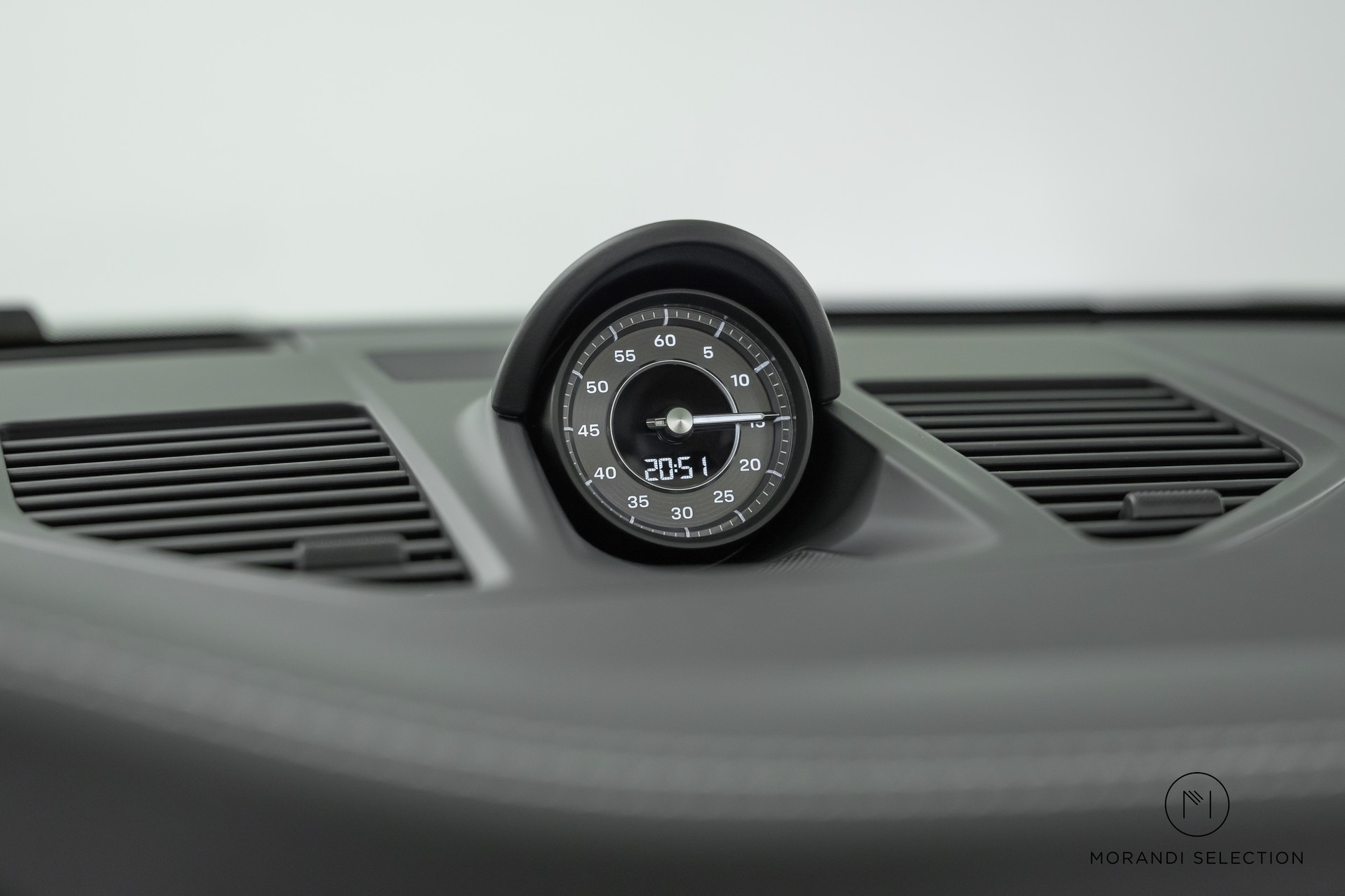 PORSCHE 911 Cabriolet 3.7 Turbo S PDK-image-28