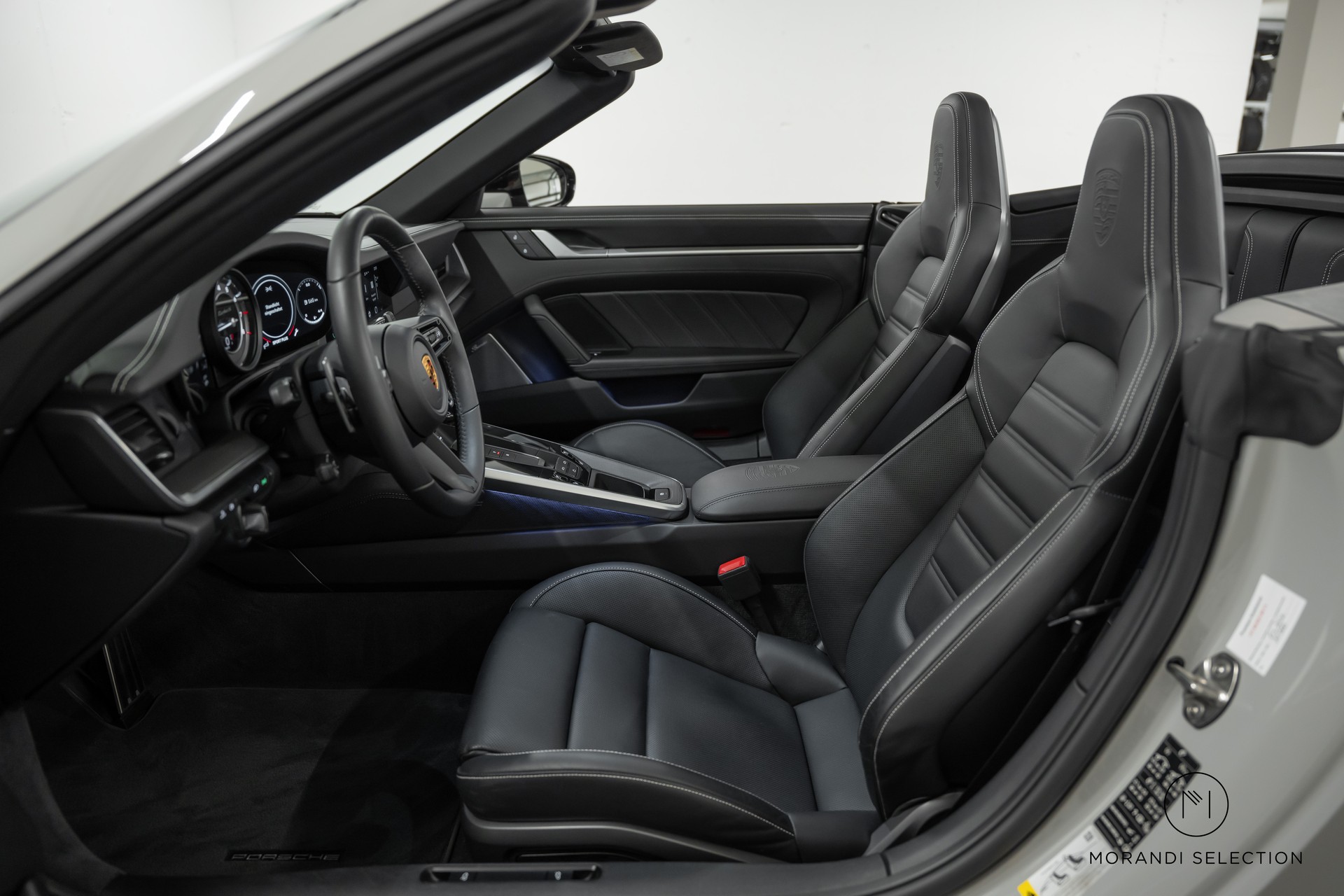PORSCHE 911 Cabriolet 3.7 Turbo S PDK-image-13