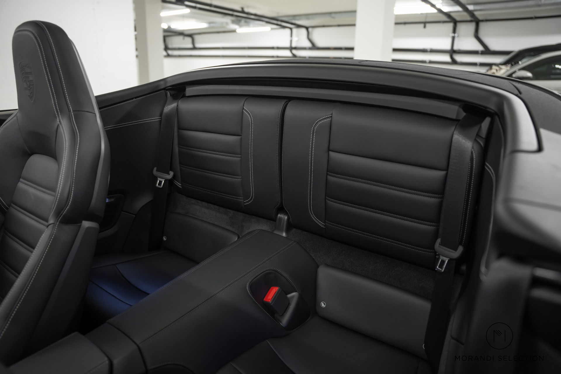 PORSCHE 911 Cabriolet 3.7 Turbo S PDK-image-17