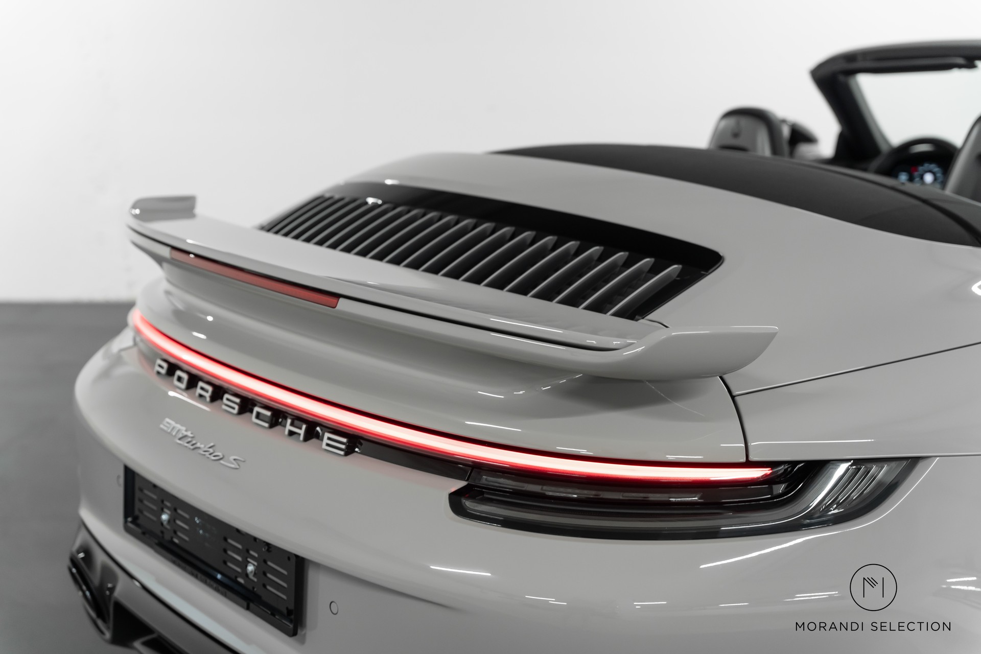 PORSCHE 911 Cabriolet 3.7 Turbo S PDK-image-11
