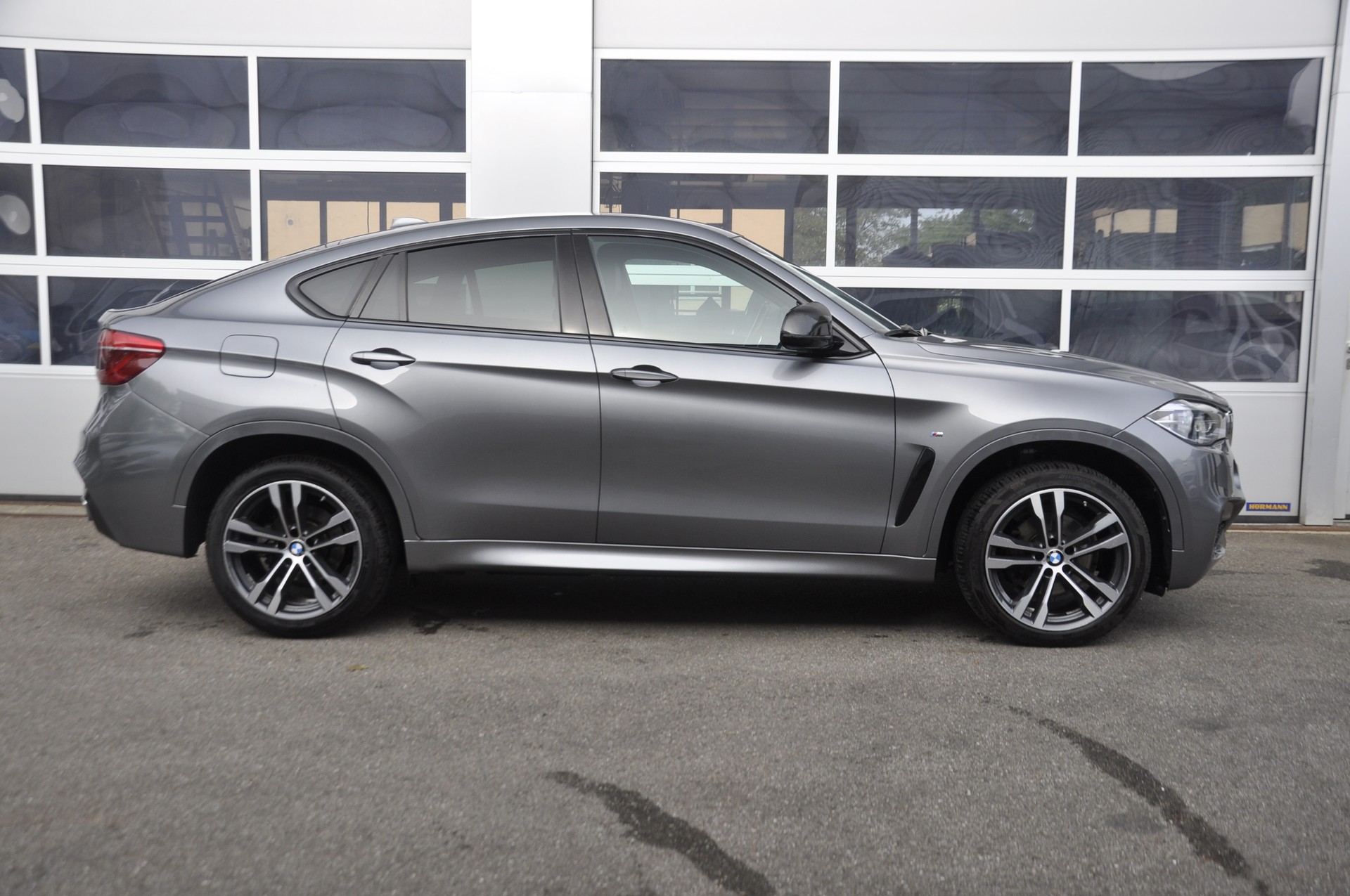 BMW X6 xDrive 30d Pure M Sport Steptronic-image-1