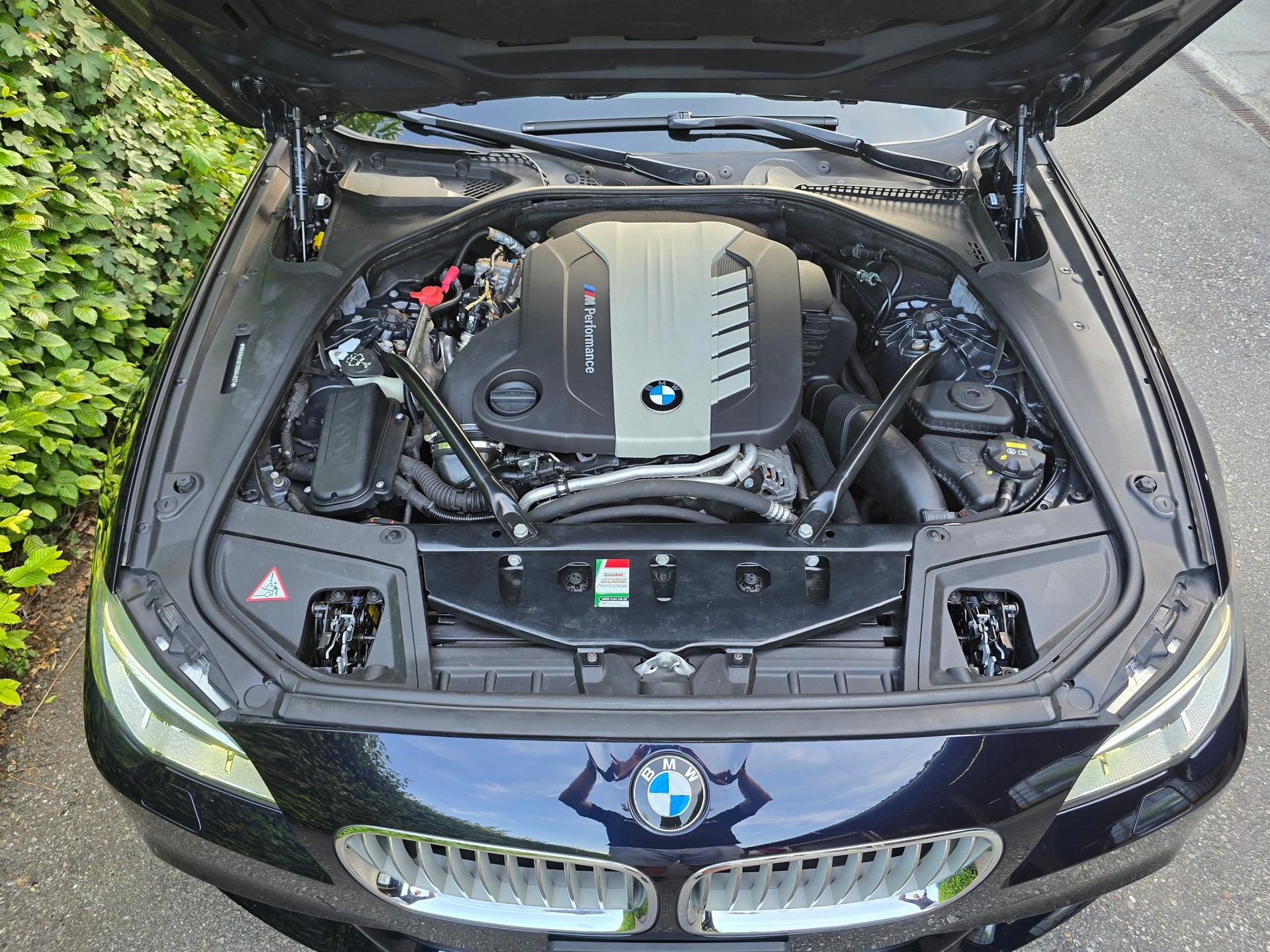 BMW M550d Touring xDrive Steptronic-image-15