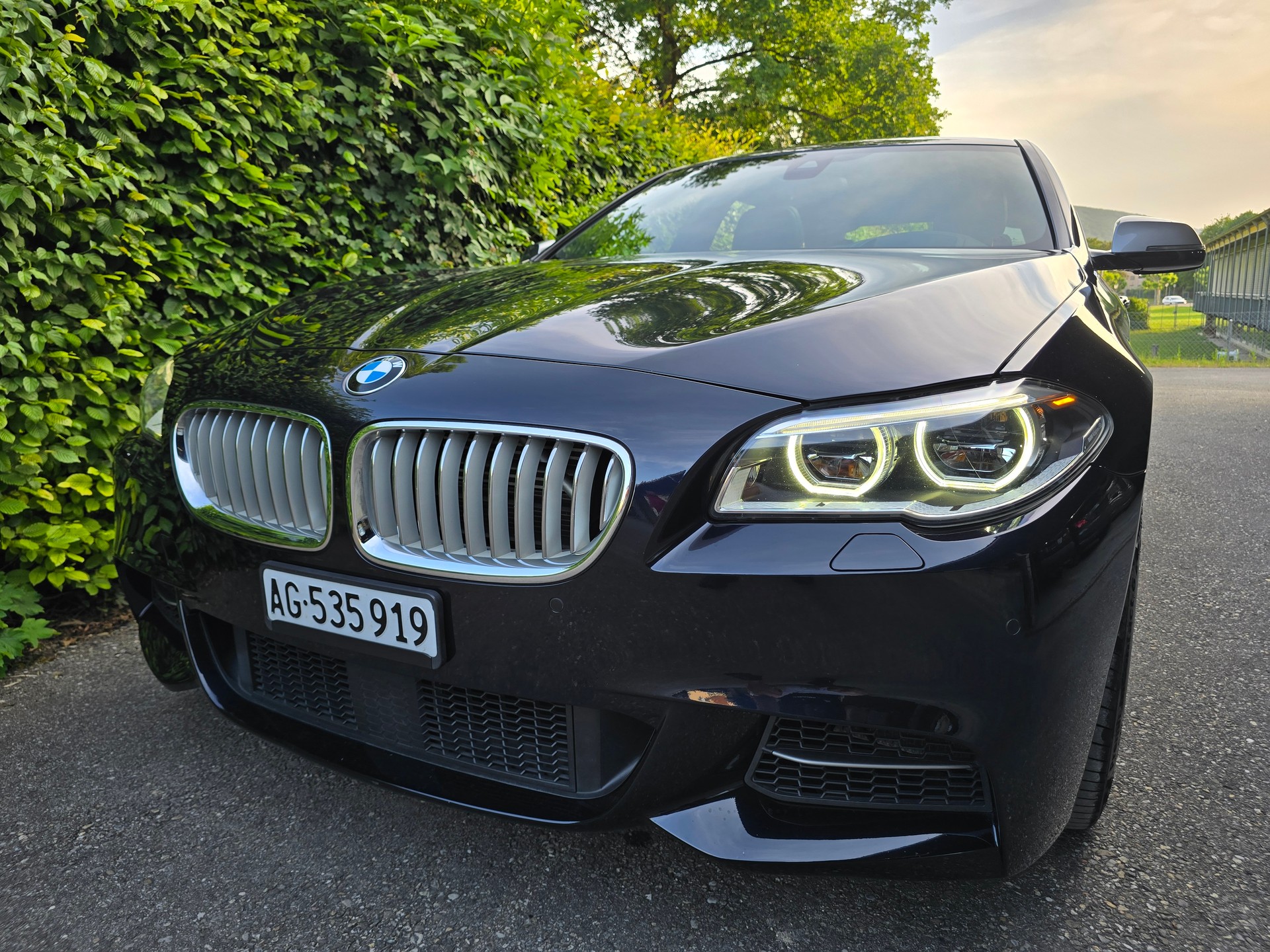 BMW M550d Touring xDrive Steptronic-image-1