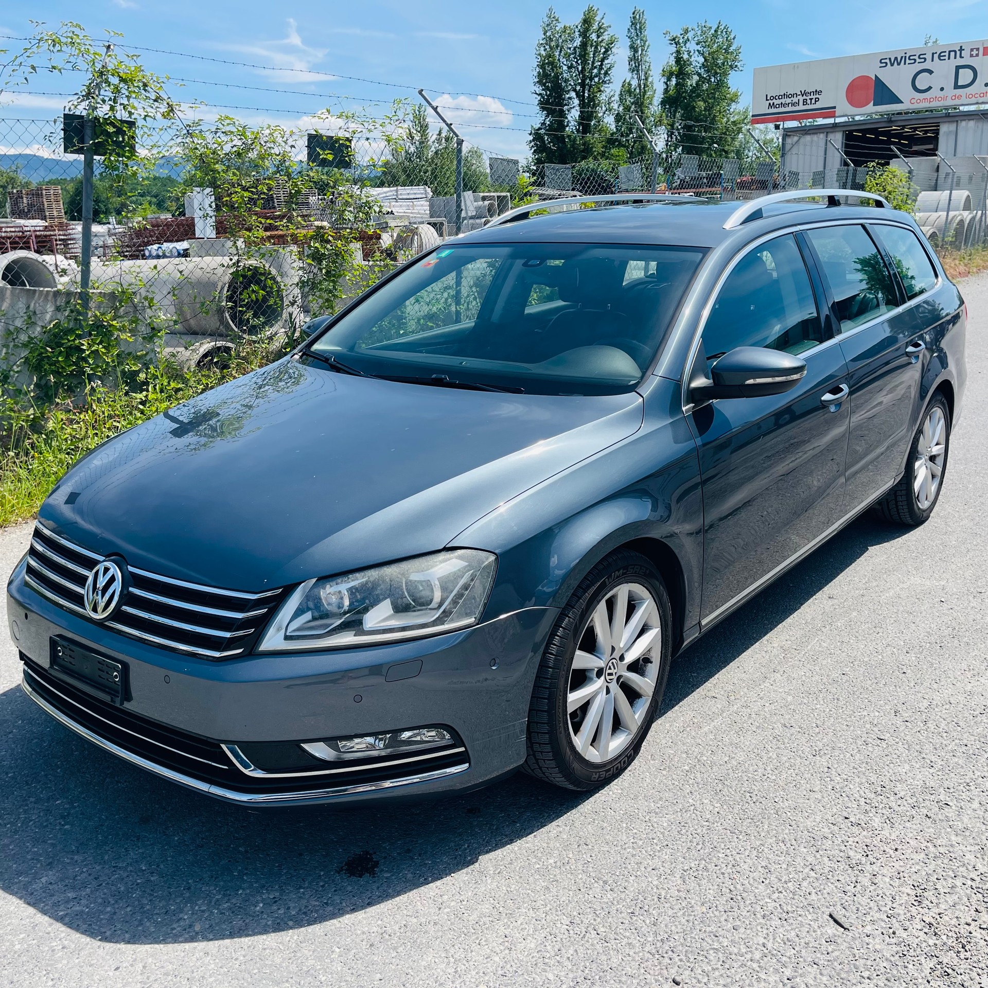 VW Passat Variant 2.0 TSI Highline DSG-image-2