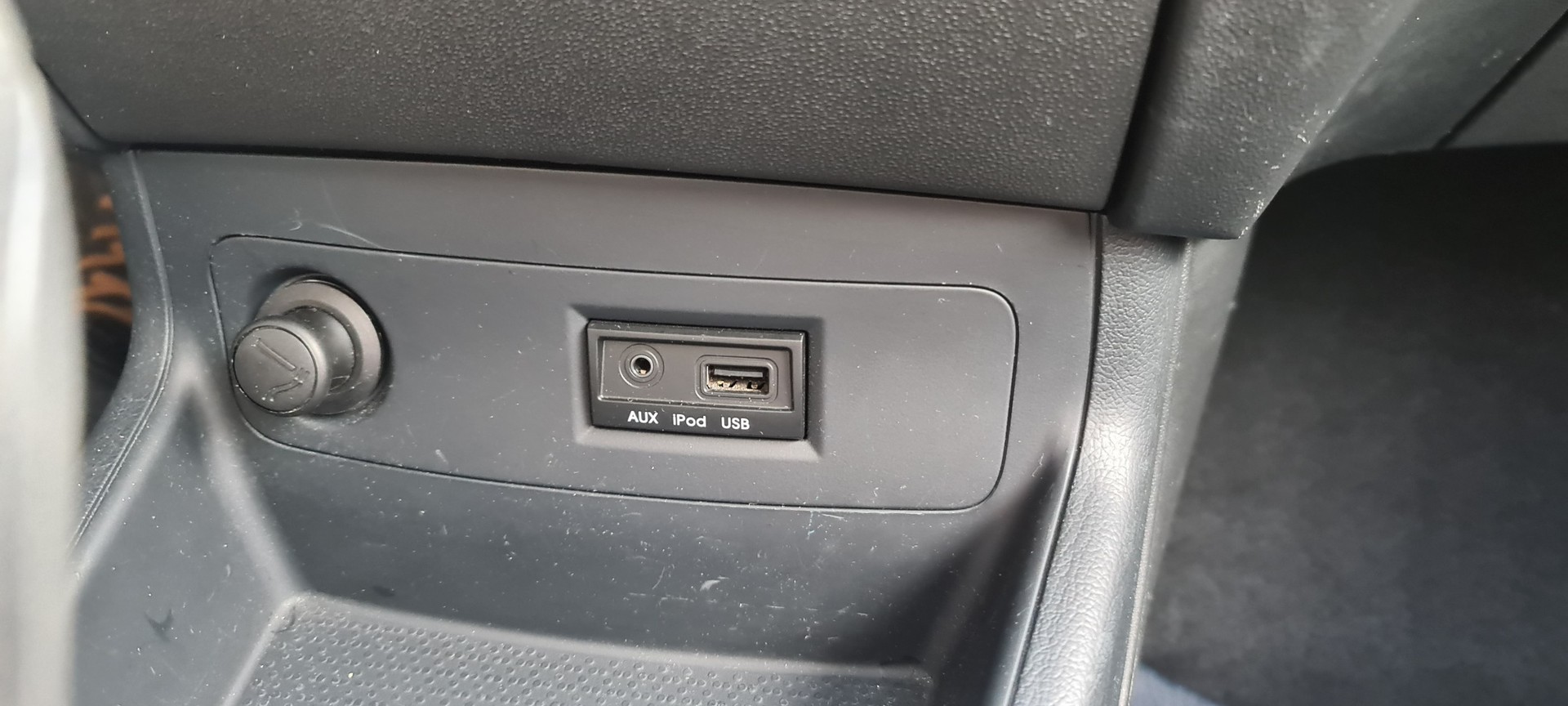 HYUNDAI i20 1.4 Style Automatic-image-22