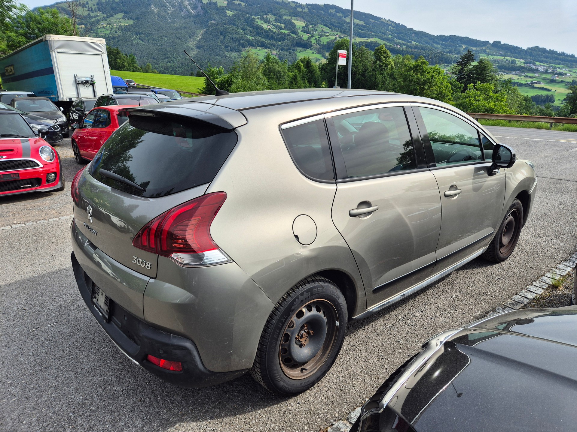 PEUGEOT 3008 HYbrid4 2.0 HDI Low CO2 ETG6-image-3