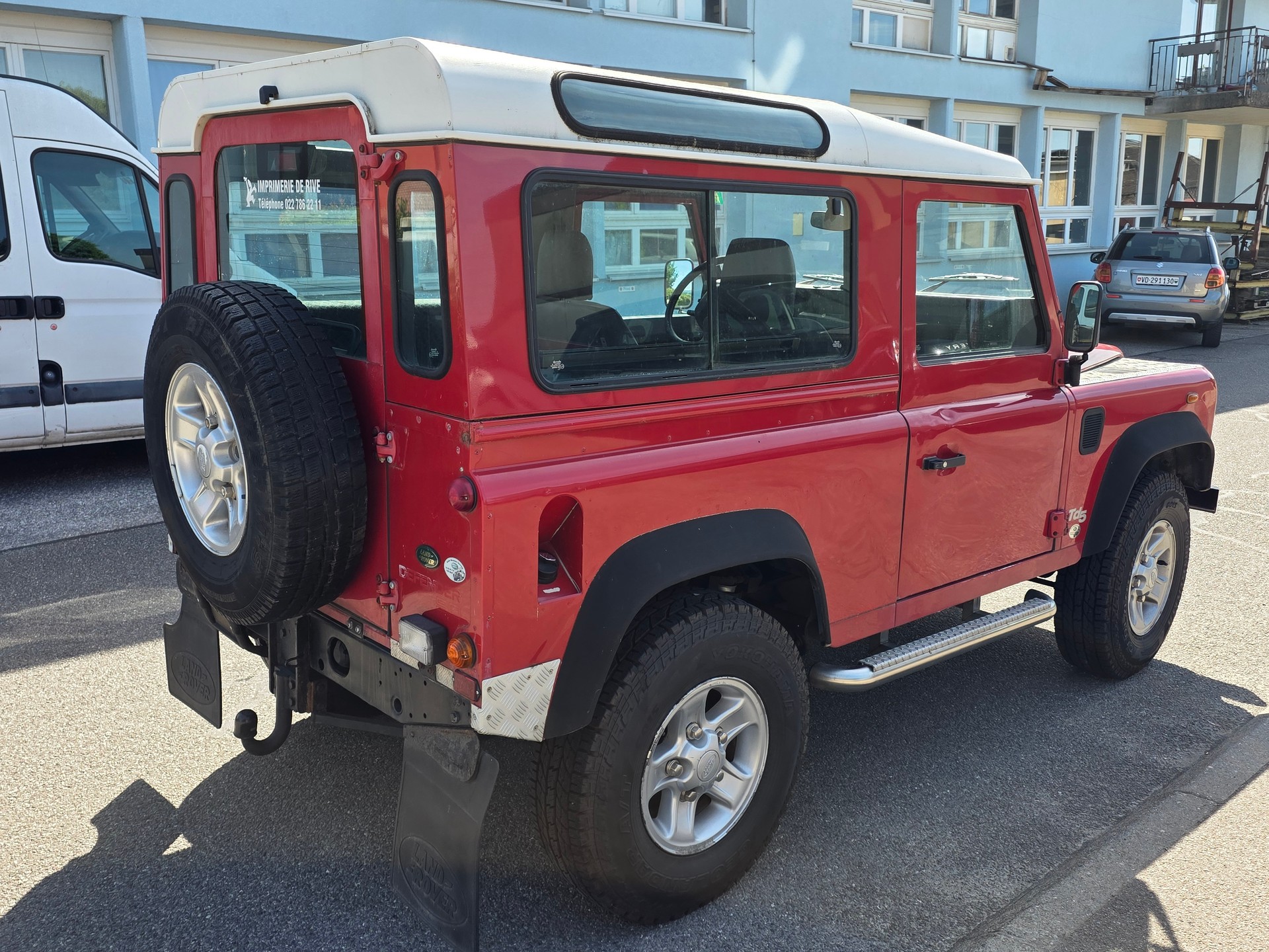 LAND ROVER Defender 90 SW 2.5 Td5-image-4