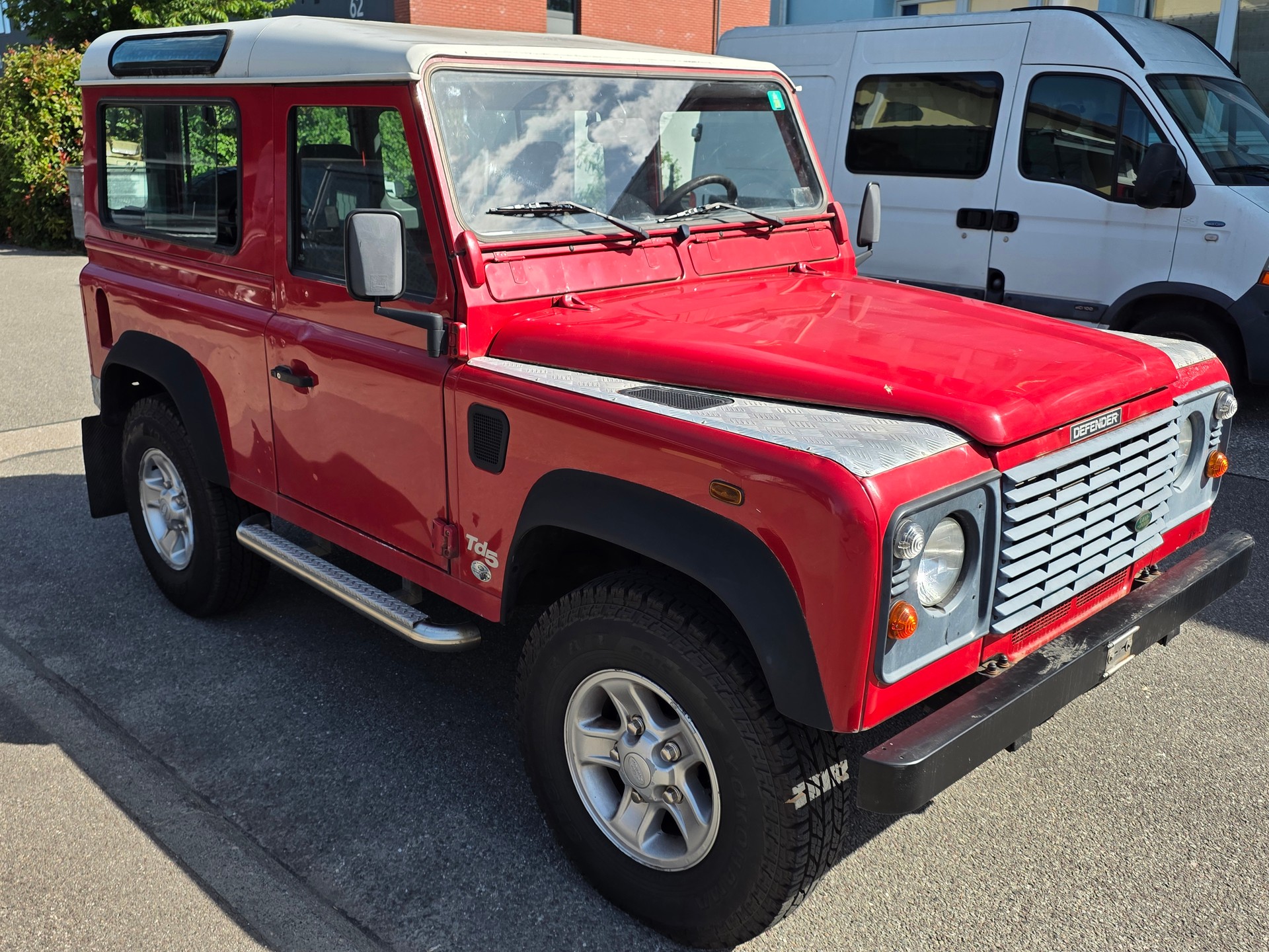 LAND ROVER Defender 90 SW 2.5 Td5