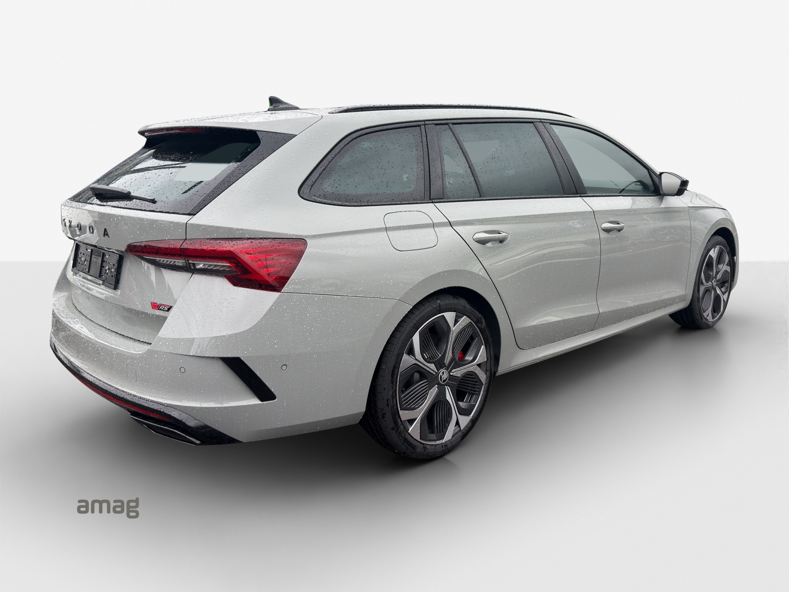 SKODA Octavia Combi 2.0 TSI DSG RS-image-4