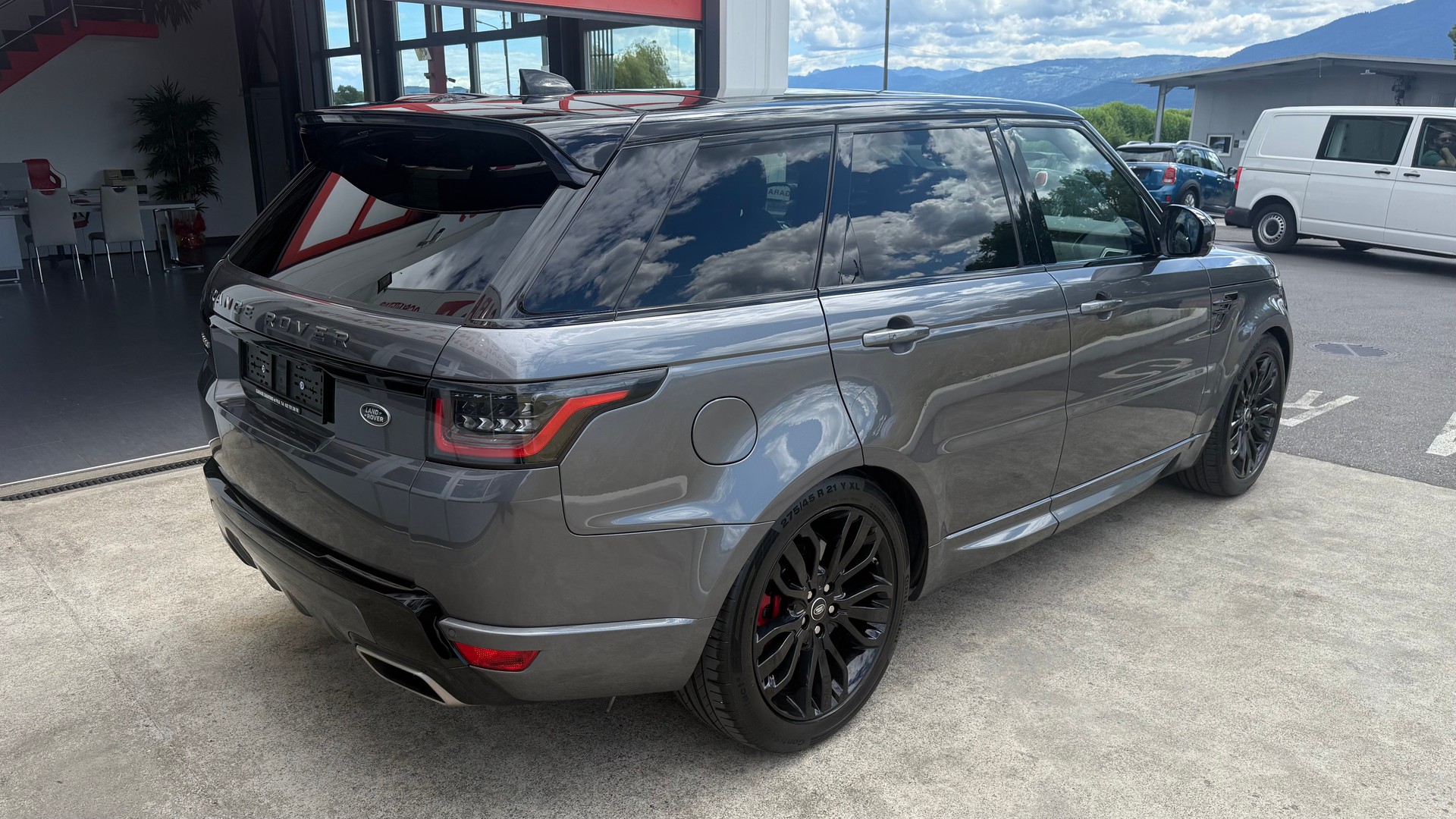 LAND ROVER Range Rover Sport P400e 2.0 I4 PHEV HSE Dynamic Aut.-image-3