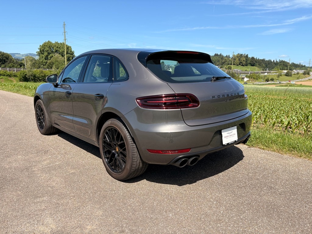 PORSCHE Macan 3.0 V6 GTS-showroom-element-2