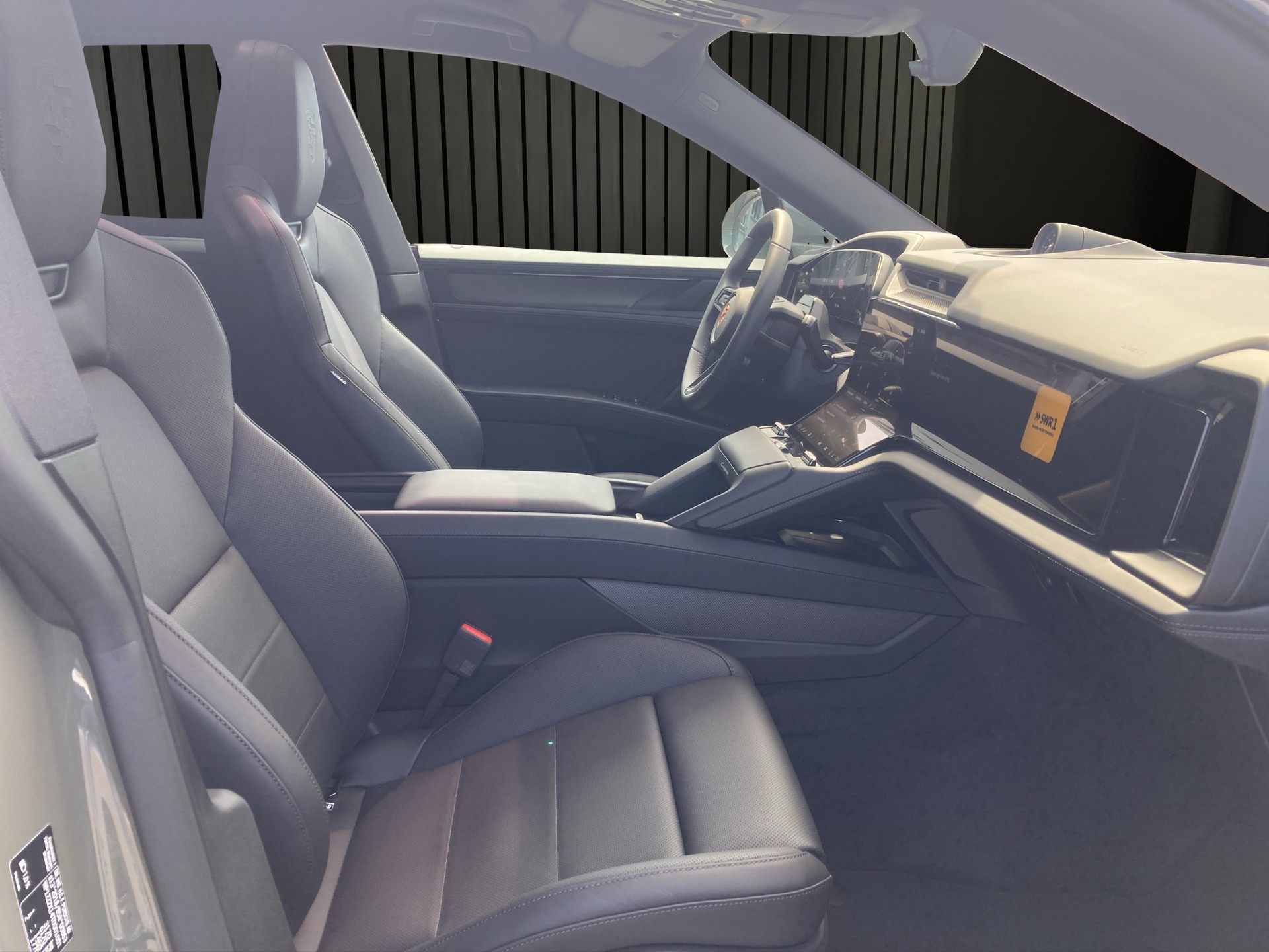 PORSCHE Cayenne Electric 113 kWh-image-15