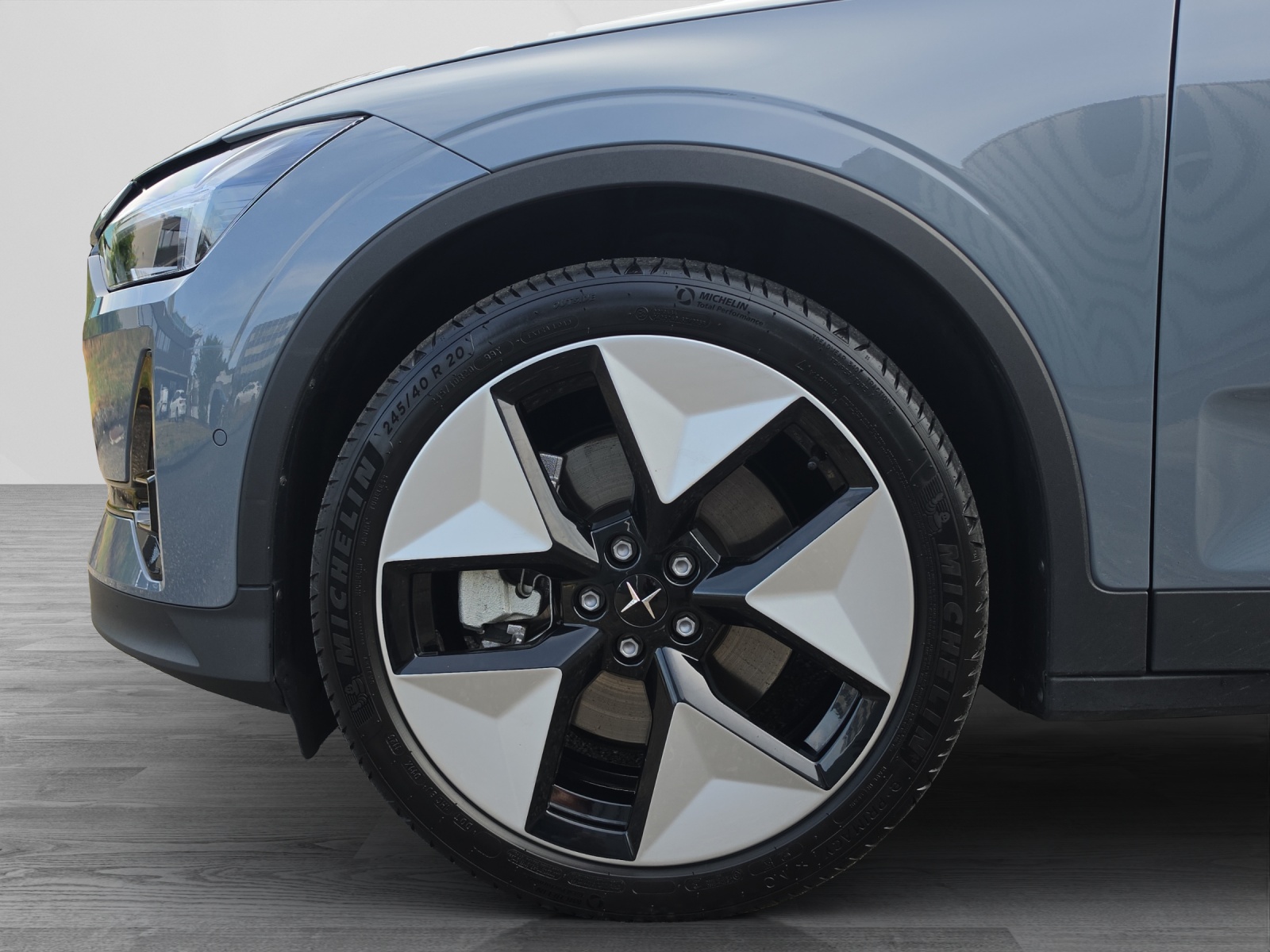 POLESTAR 2 Standard Range Single Motor-image-8