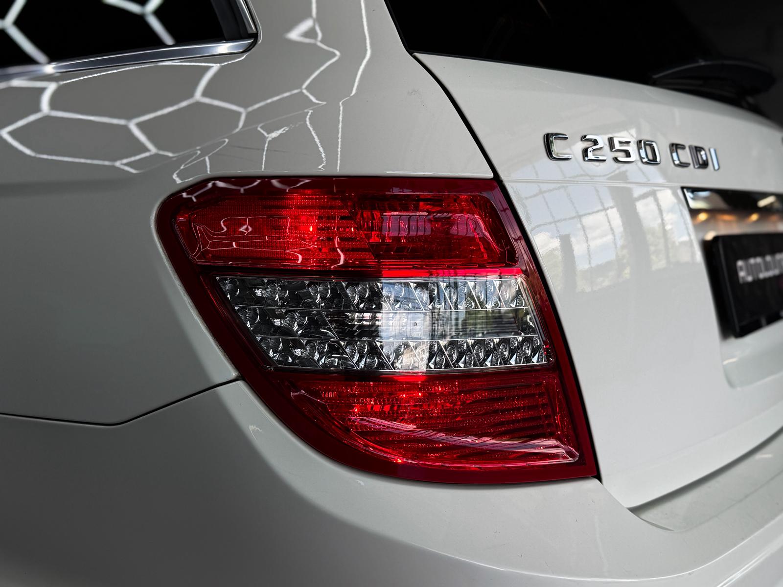 MERCEDES-BENZ C 250 CDI BlueEff. Avantgarde 4Matic 7G-Tronic-image-8