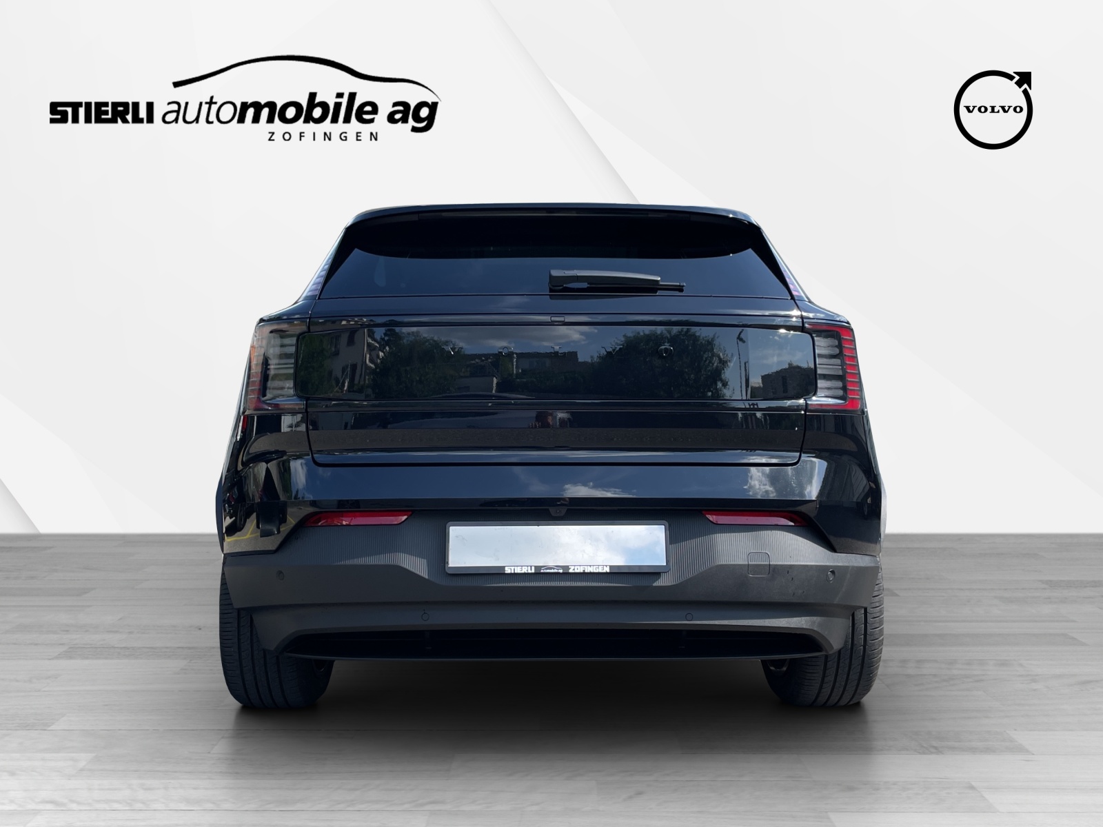 VOLVO EX 30 E60 Twin Ultra Performance Sw. Black Ed. AWD-image-5