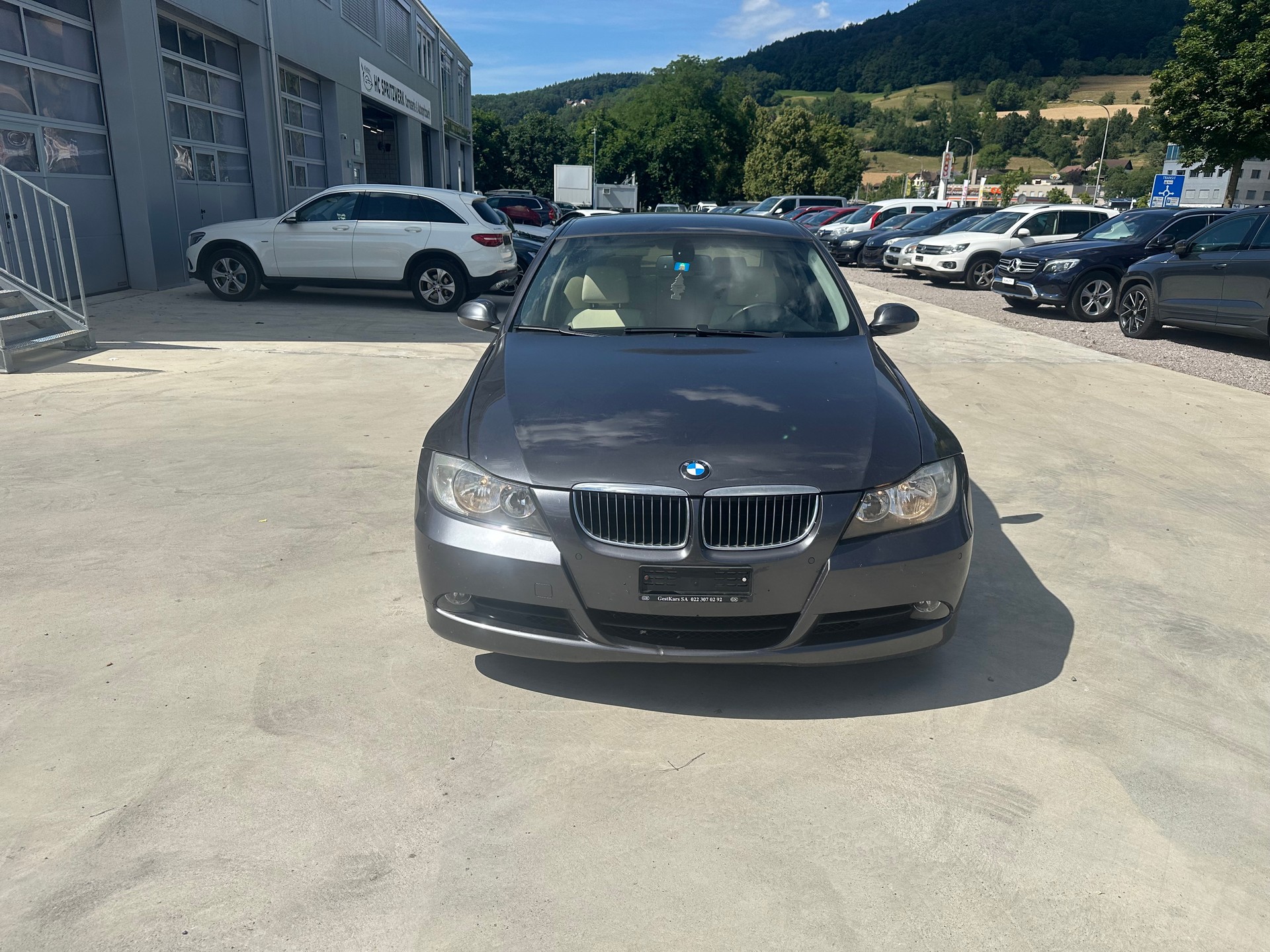 BMW 325i Steptronic-image-2