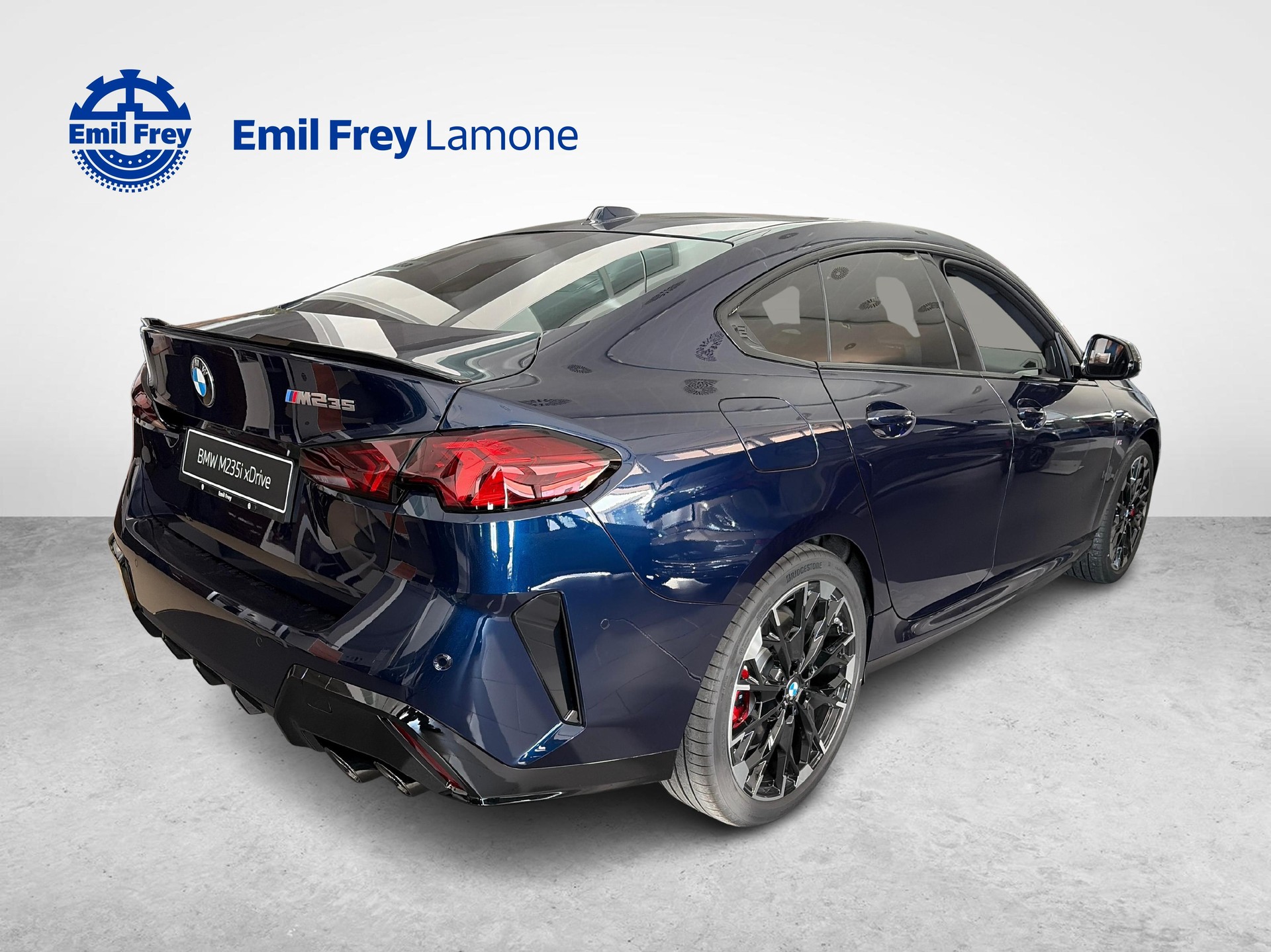 BMW M235i xDrive Gran Coupé-showroom-element-2