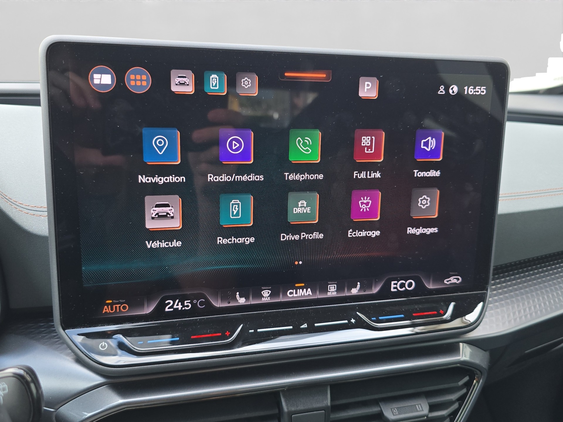 CUPRA Formentor 1.5 e-HYBRID pHEV Extreme DSG-image-18