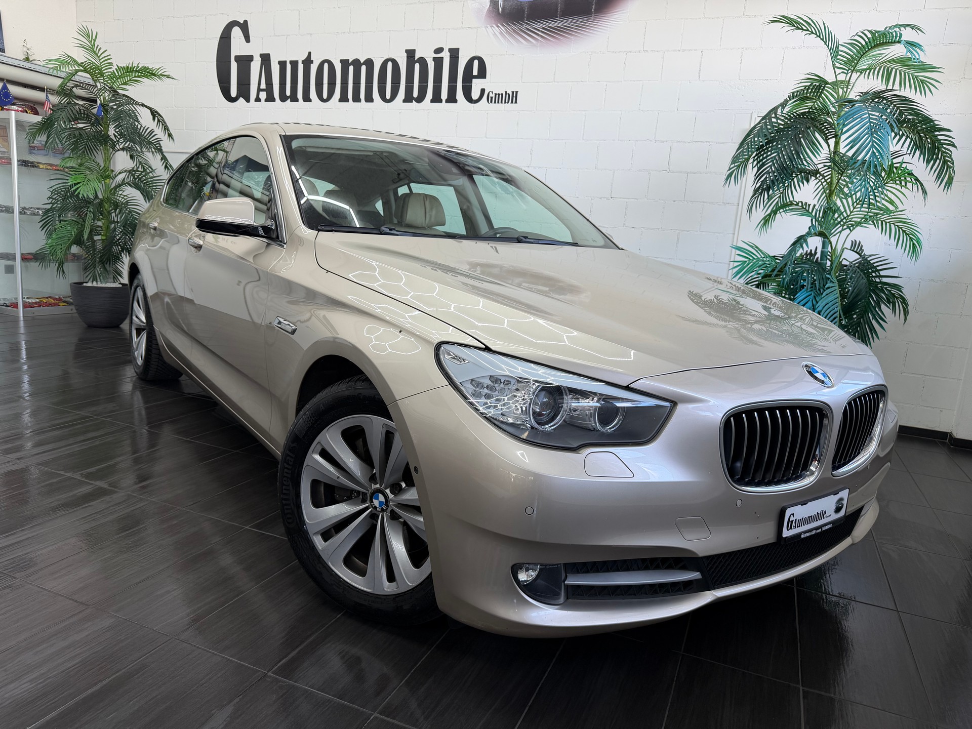 BMW 530d GT Steptronic-showroom-element-2