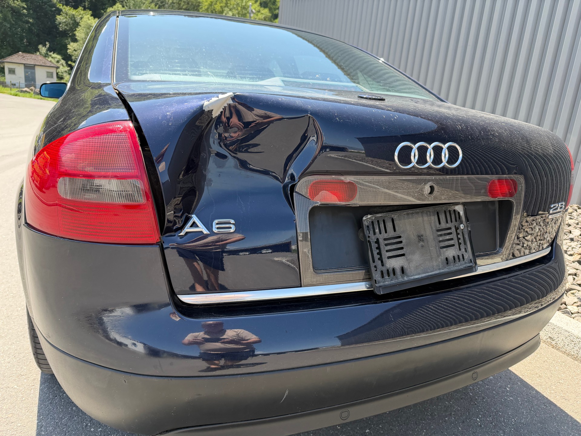 AUDI A6 2.4 quattro Advance-image-7