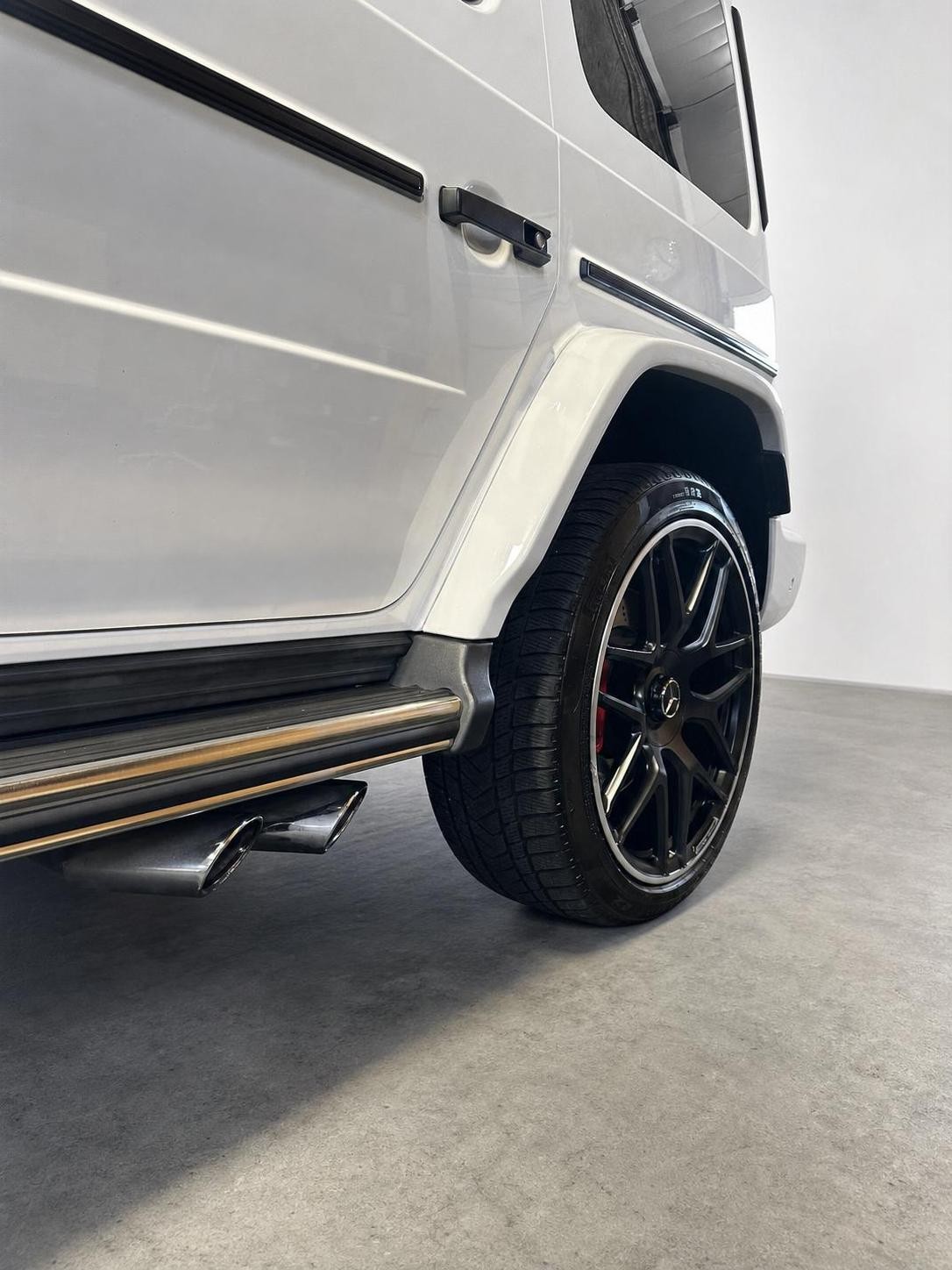 MERCEDES-BENZ G 63 AMG Speedshift Plus G-Tronic-image-2